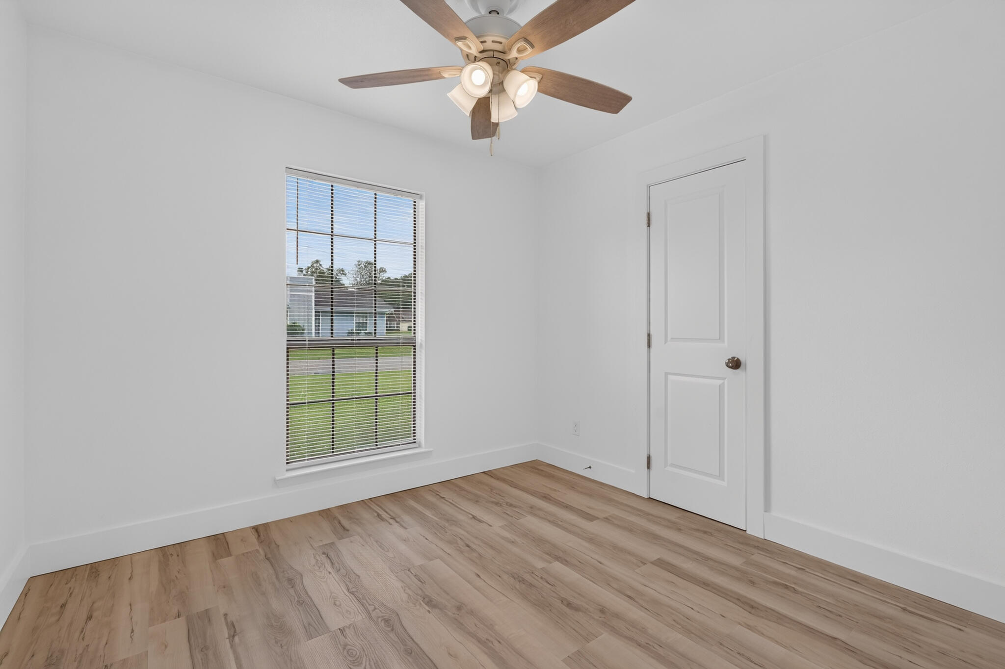 PINE MEADOWS 2ND ADDN - Residential