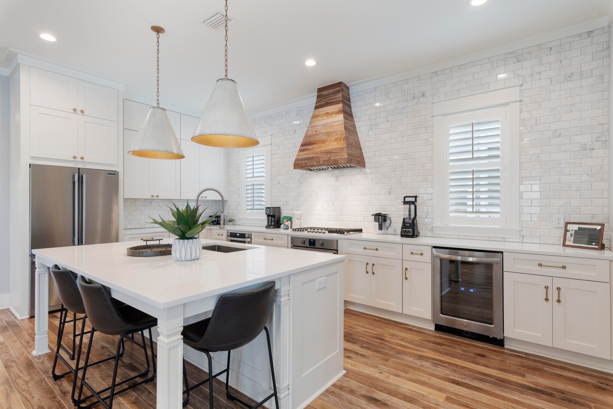 LAKESIDE AT BLUE MOUNTAIN BEACH - Residential