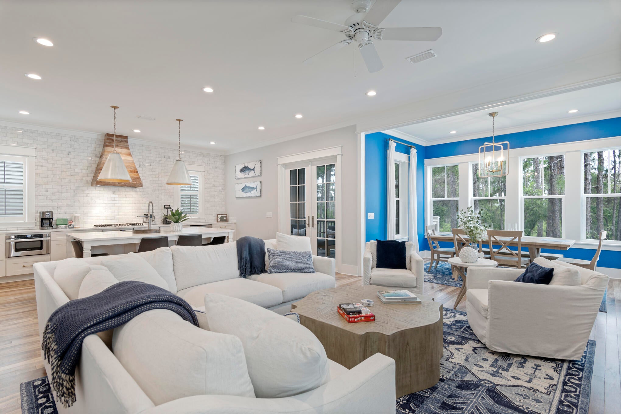 LAKESIDE AT BLUE MOUNTAIN BEACH - Residential