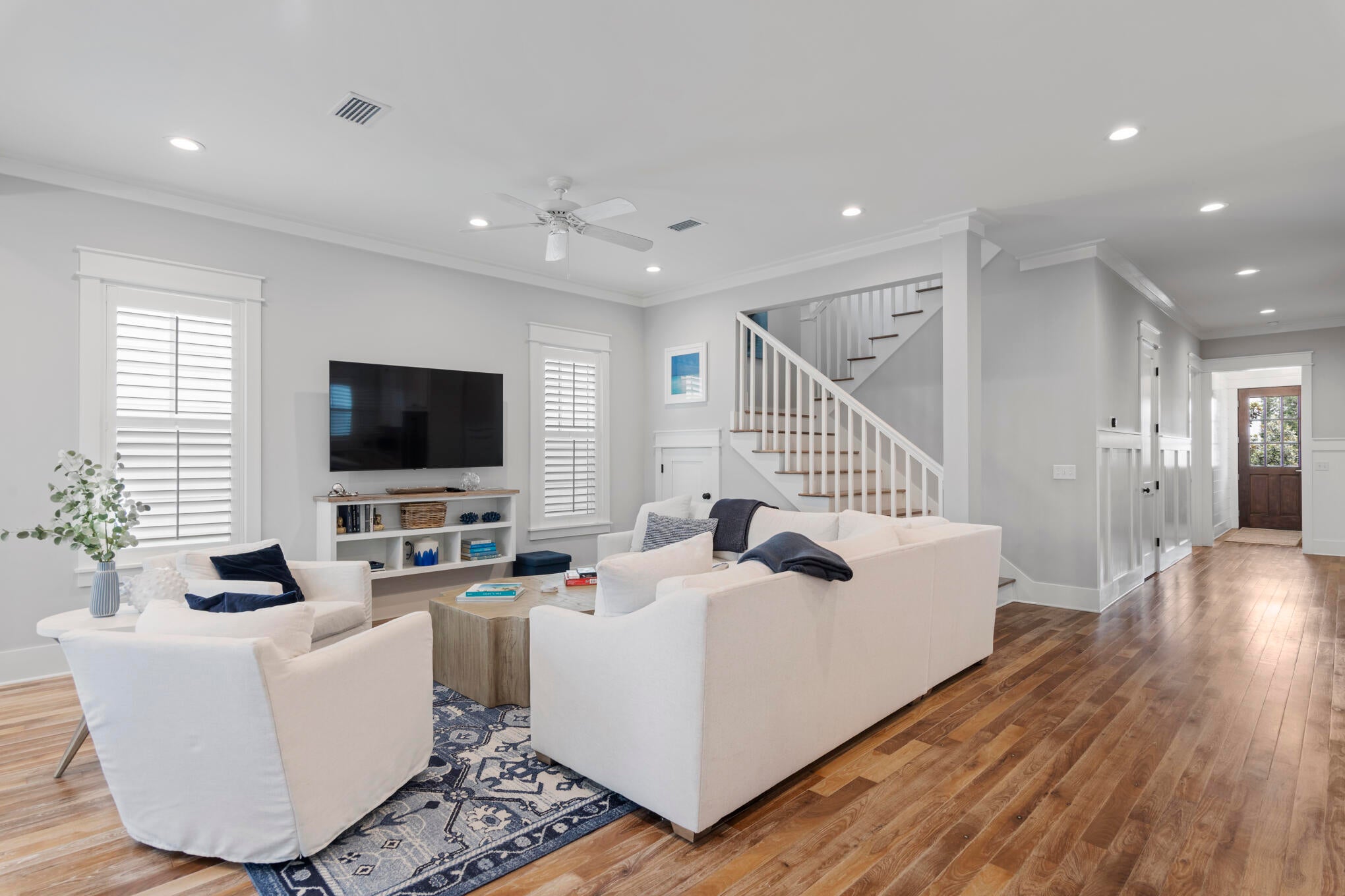 LAKESIDE AT BLUE MOUNTAIN BEACH - Residential