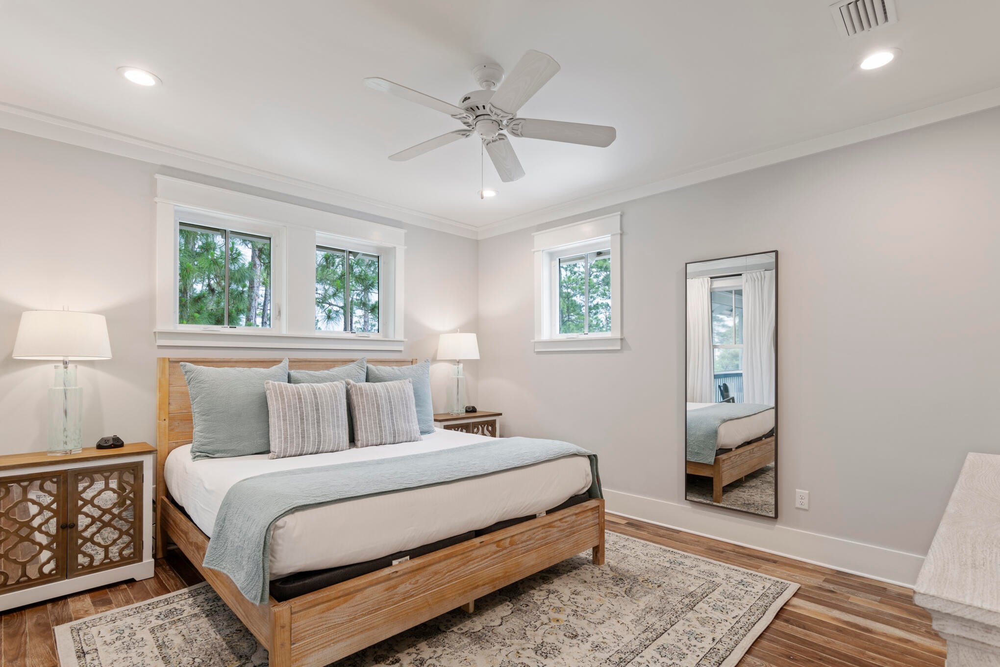 LAKESIDE AT BLUE MOUNTAIN BEACH - Residential