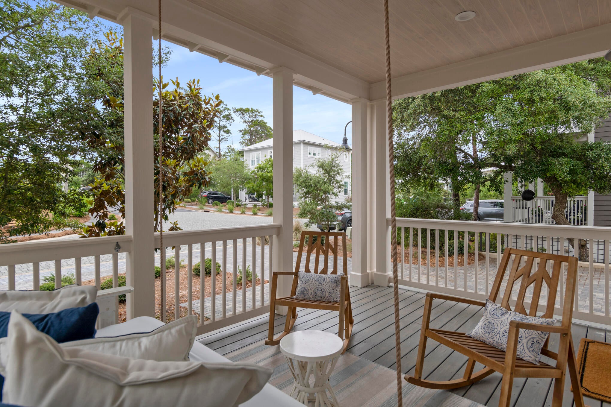 LAKESIDE AT BLUE MOUNTAIN BEACH - Residential