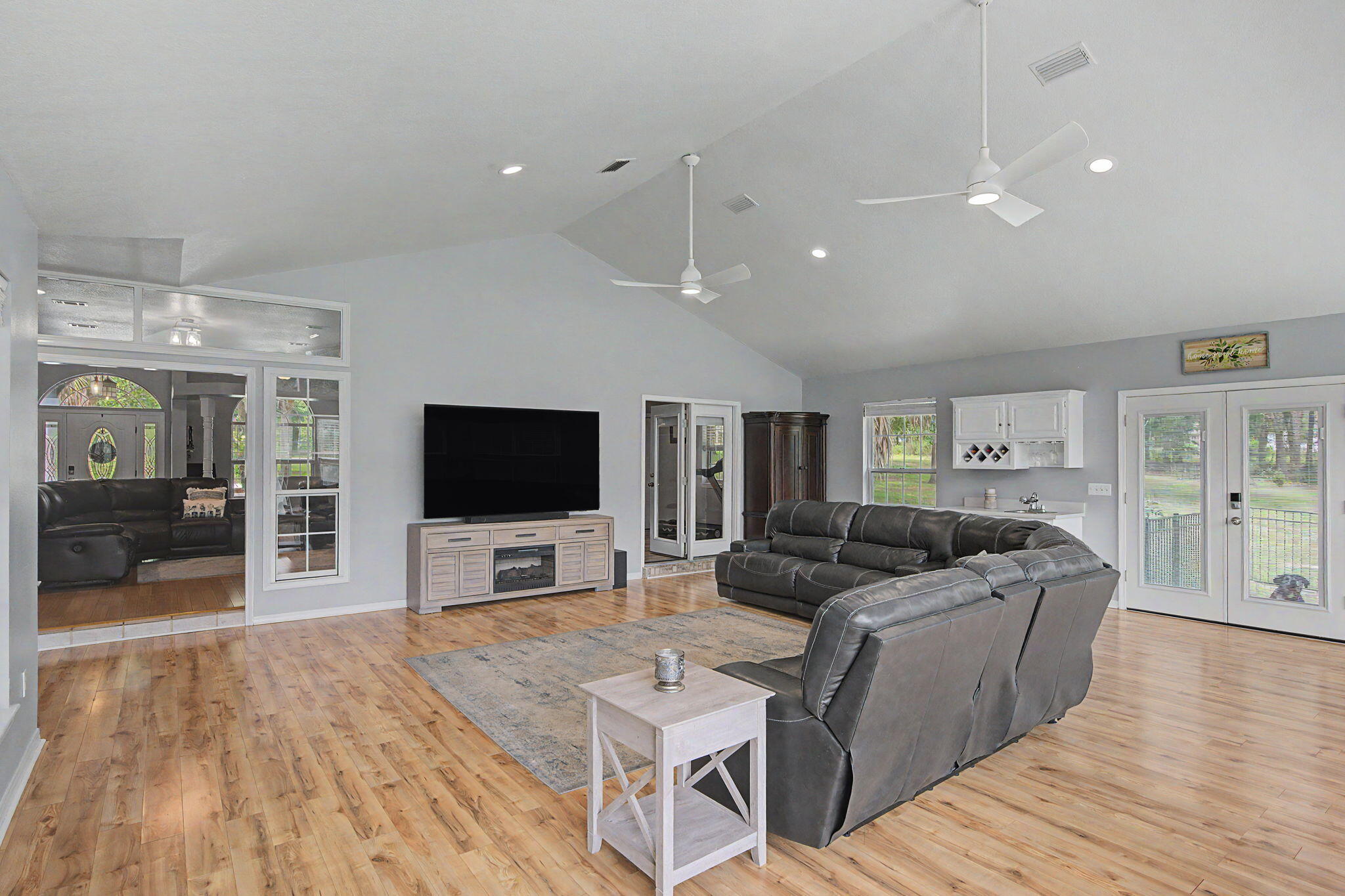 KENNEDY LAKES NORTH - Residential