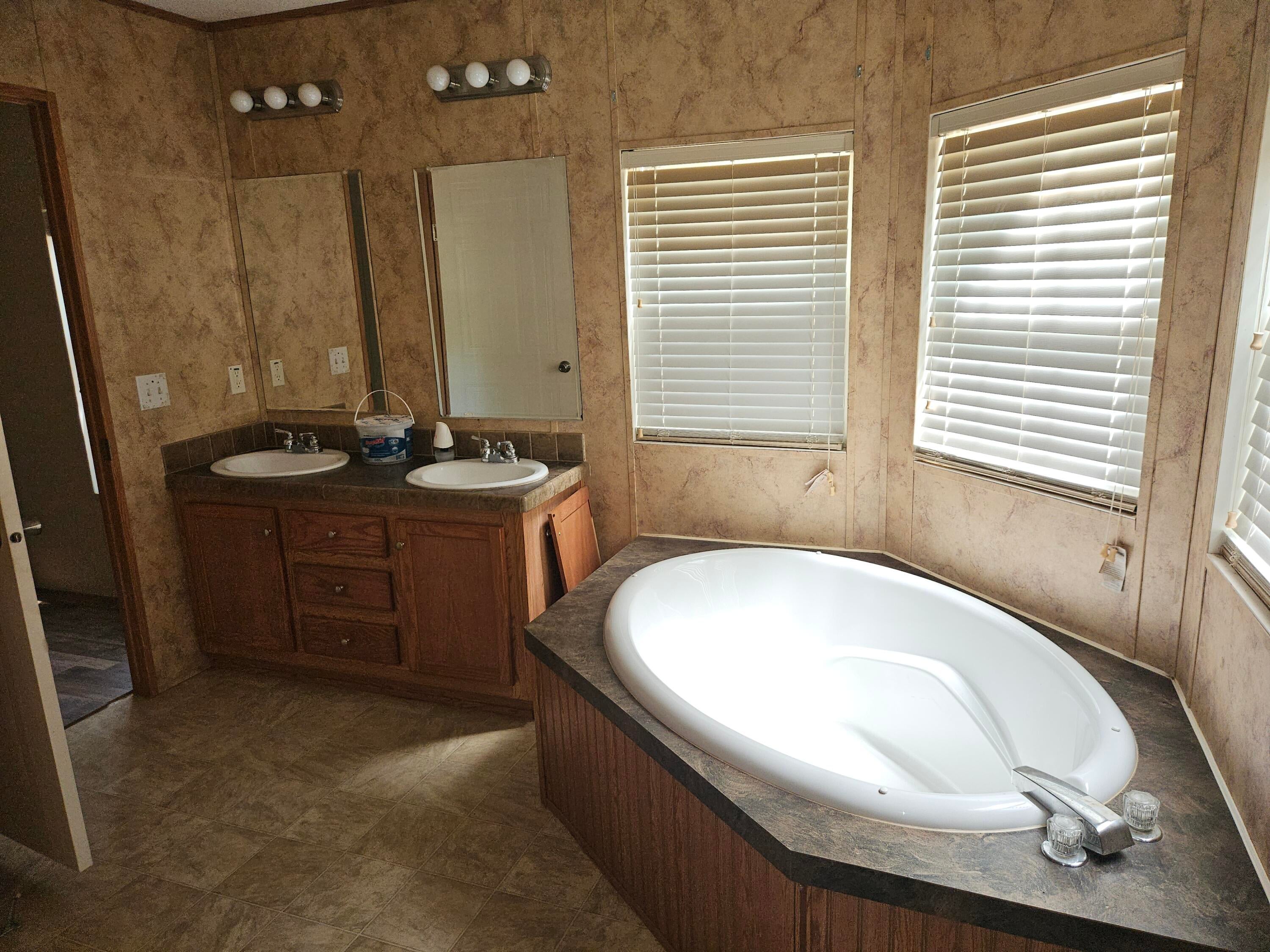 PIPERS LANDING UNIT 2 - Residential