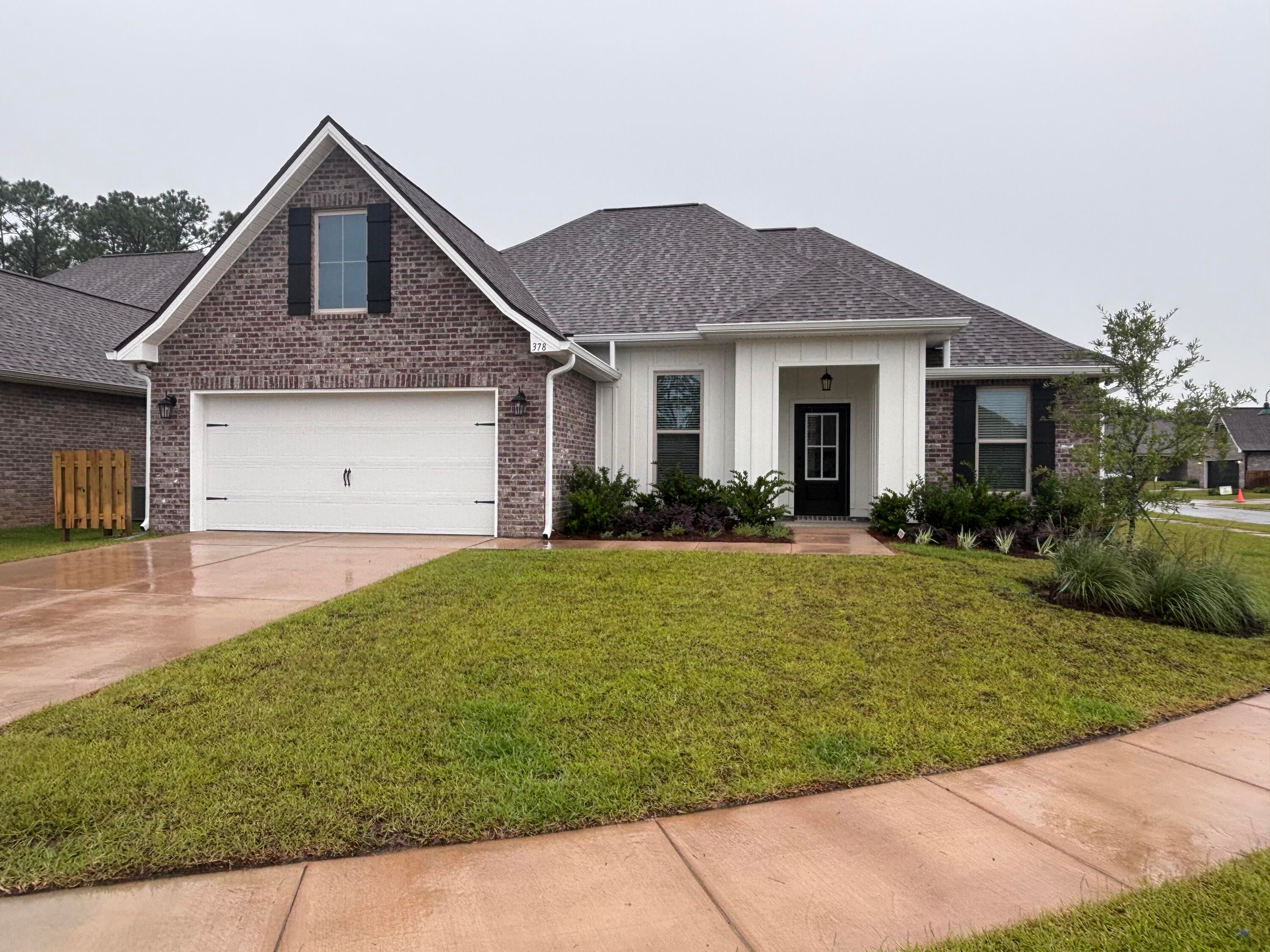HAMMOCK BAY - BIRD SONG - Residential