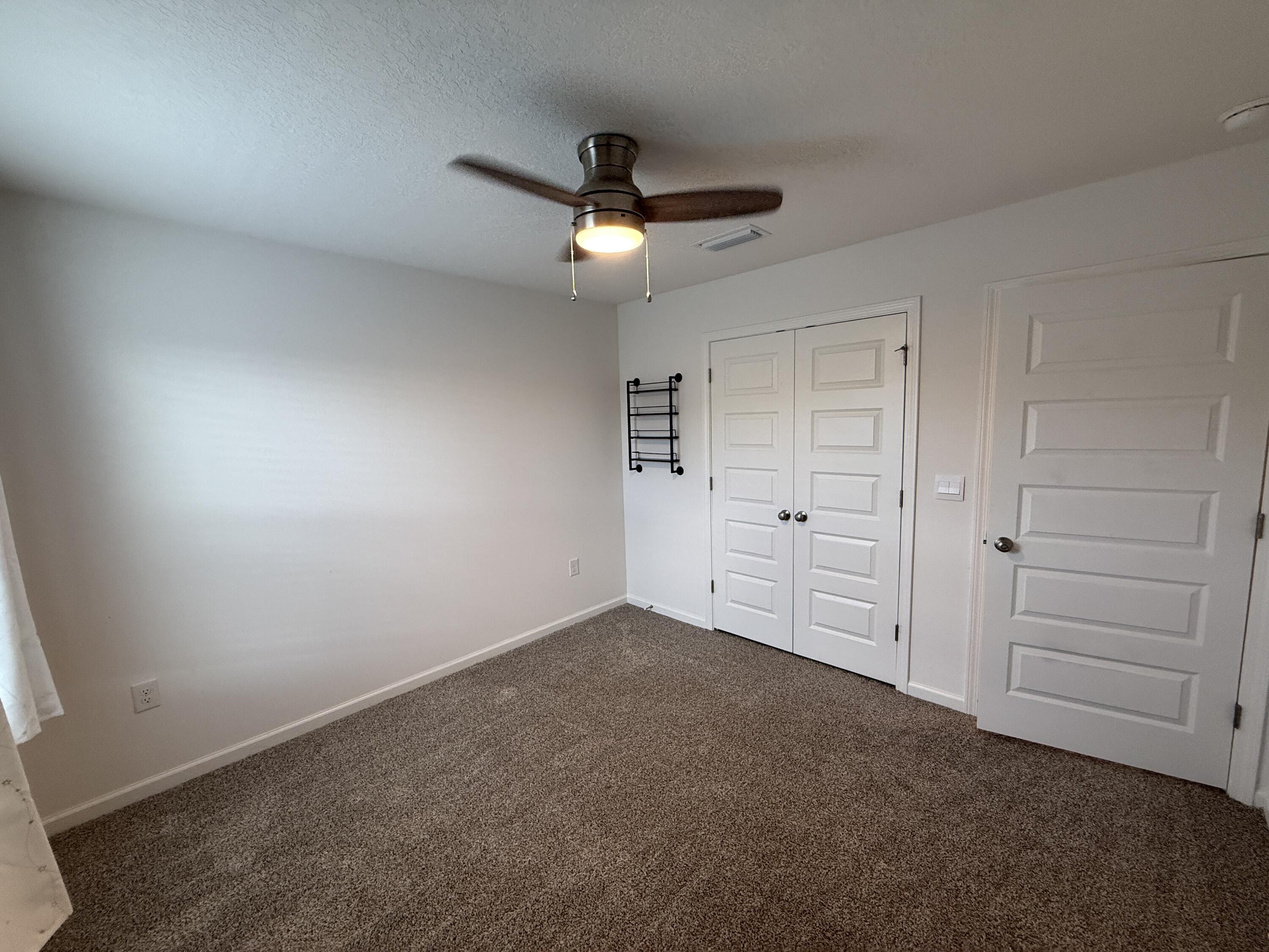 Owl's Head East - Residential Lease