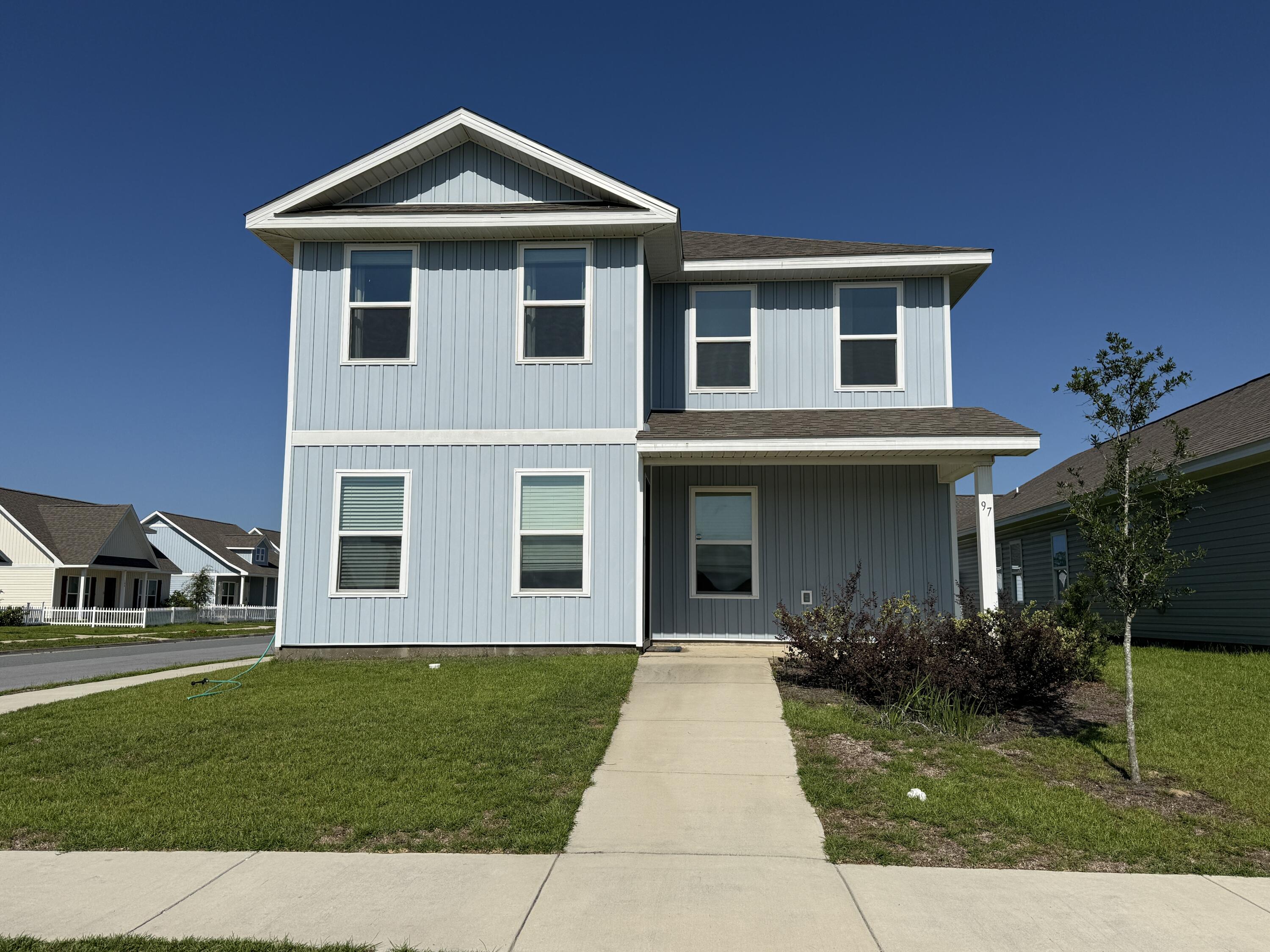 Owl's Head East - Residential Lease
