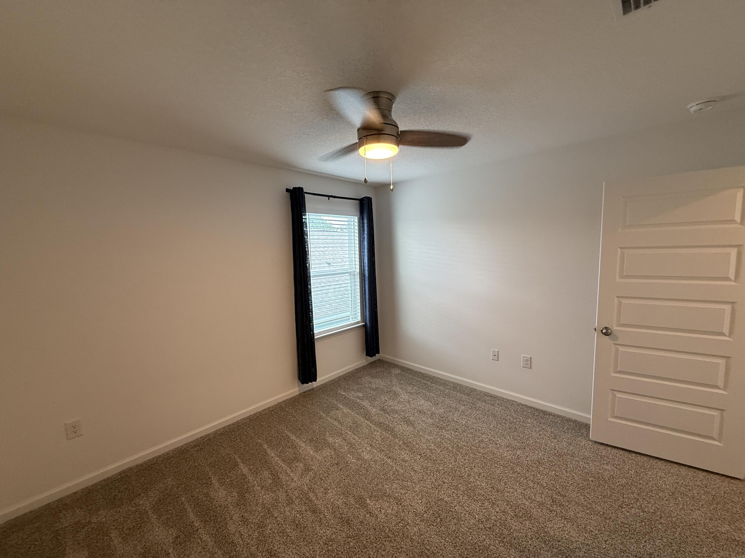 Owl's Head East - Residential Lease