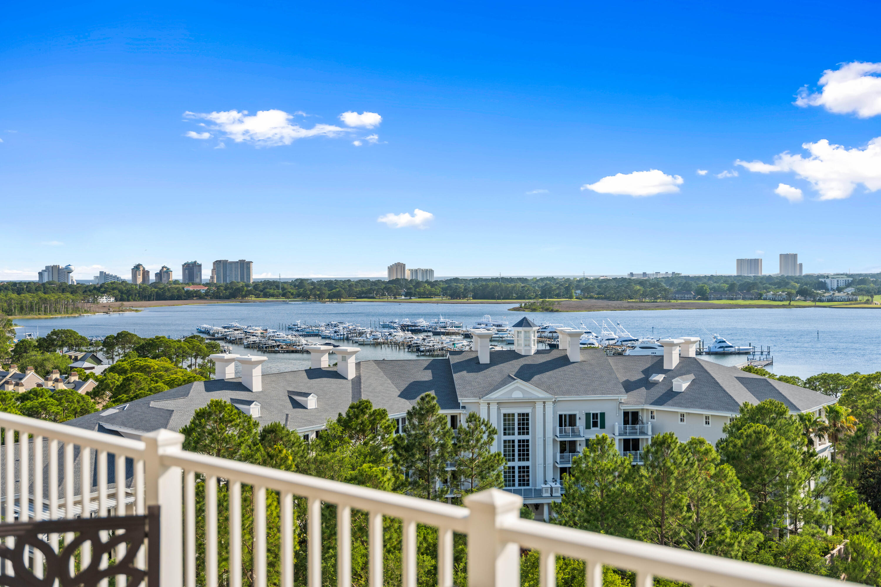 GRAND SANDESTIN - Residential