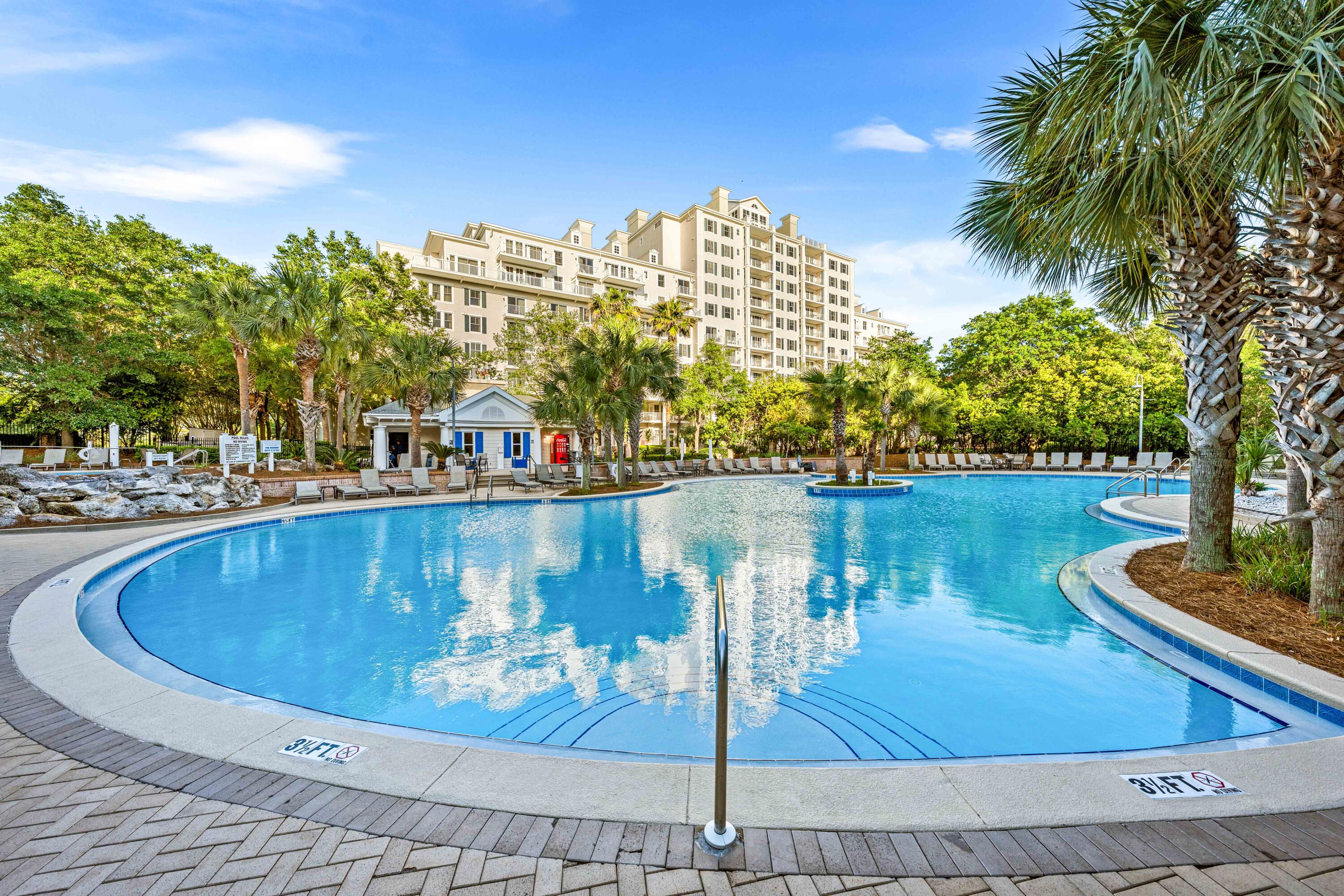 GRAND SANDESTIN - Residential