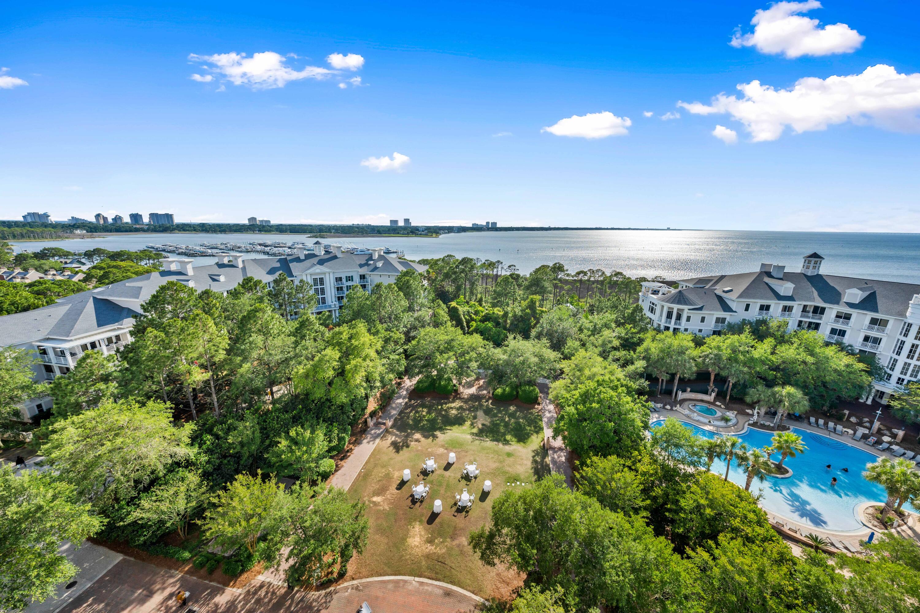 GRAND SANDESTIN - Residential