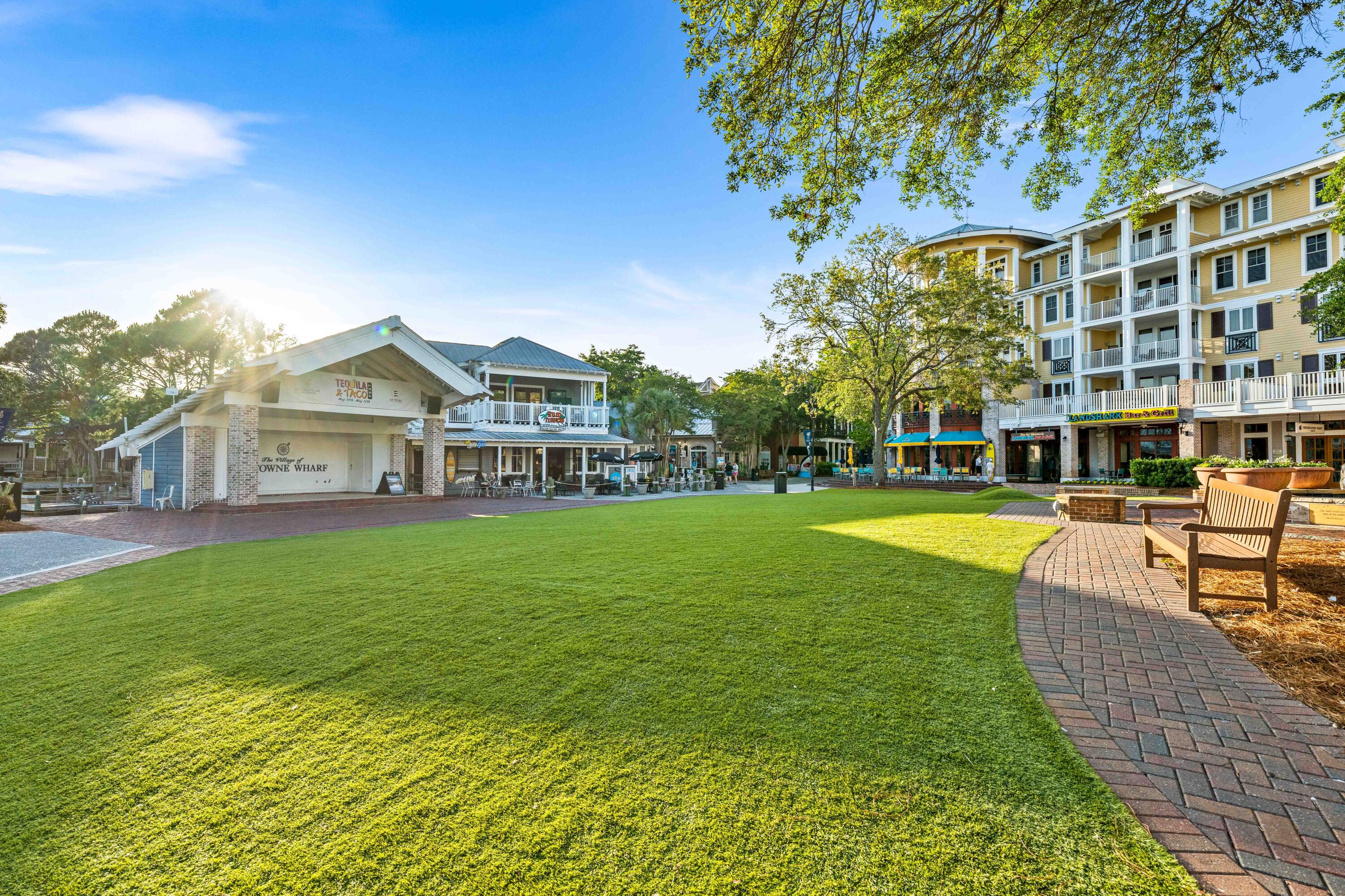 GRAND SANDESTIN - Residential