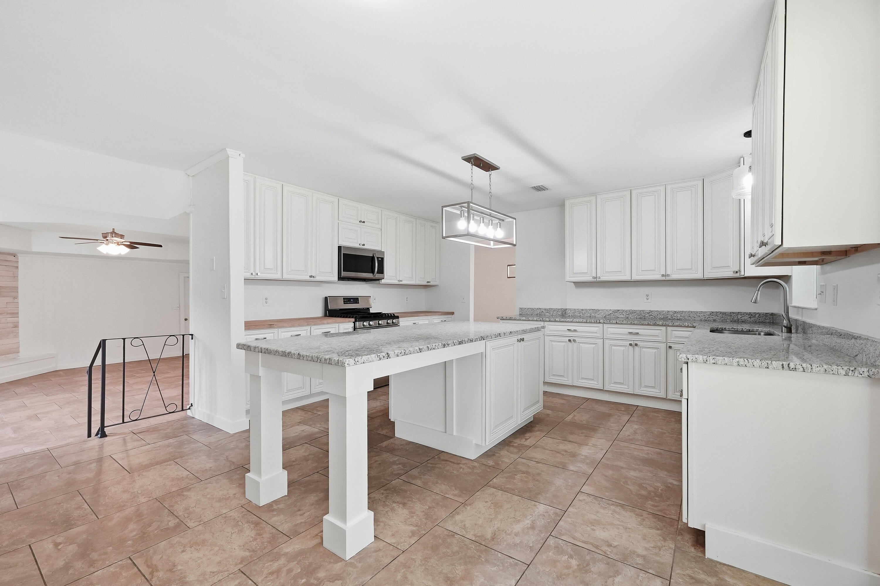 PINEDALE 1ST ADDN - Residential