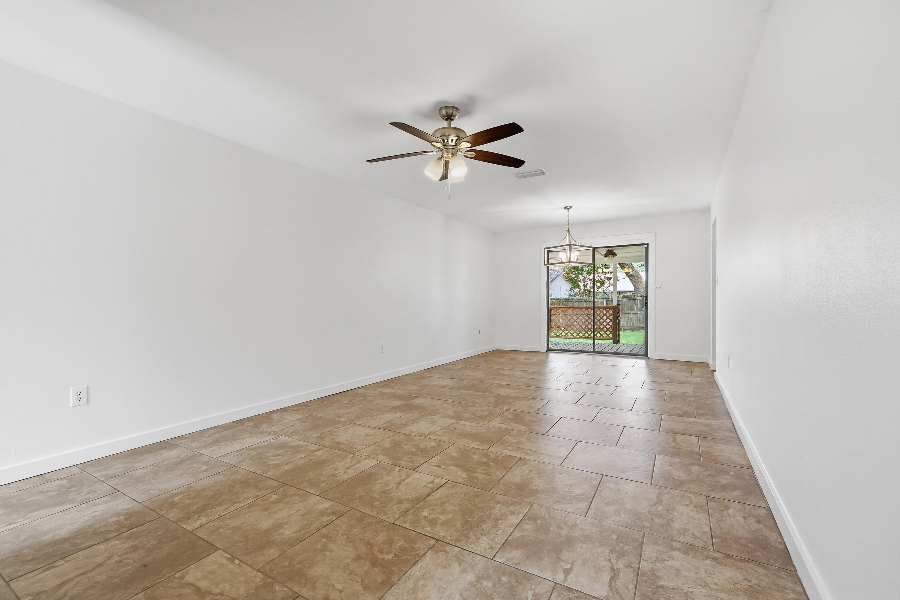 PINEDALE 1ST ADDN - Residential