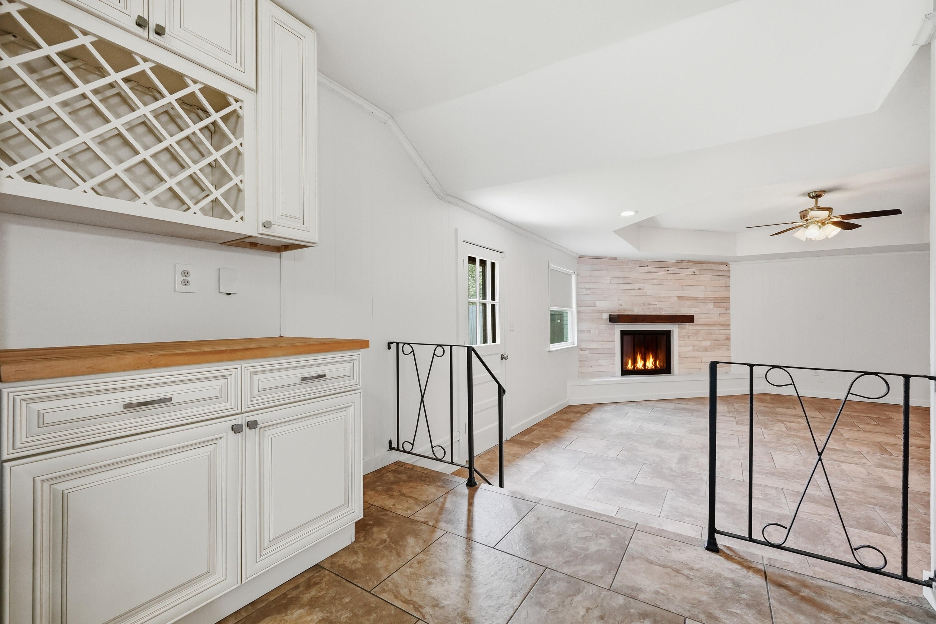 PINEDALE 1ST ADDN - Residential