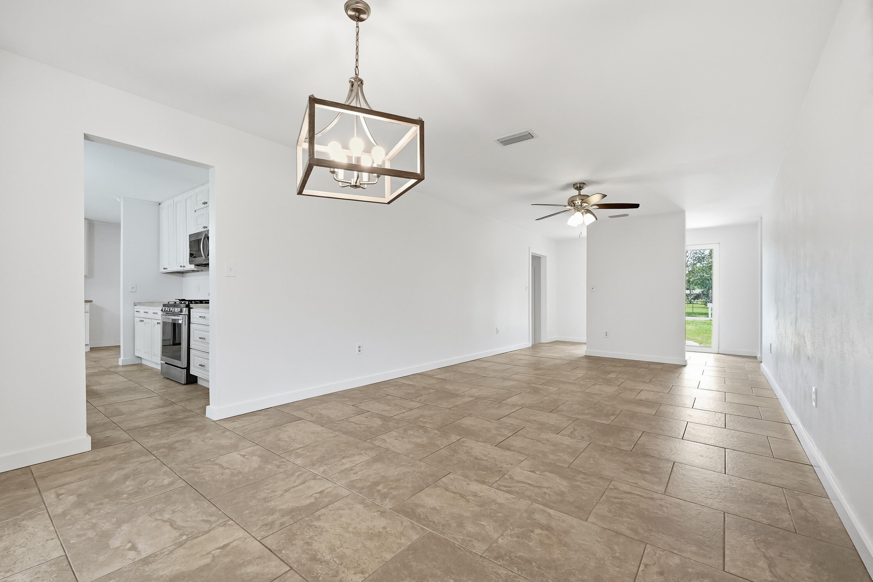 PINEDALE 1ST ADDN - Residential