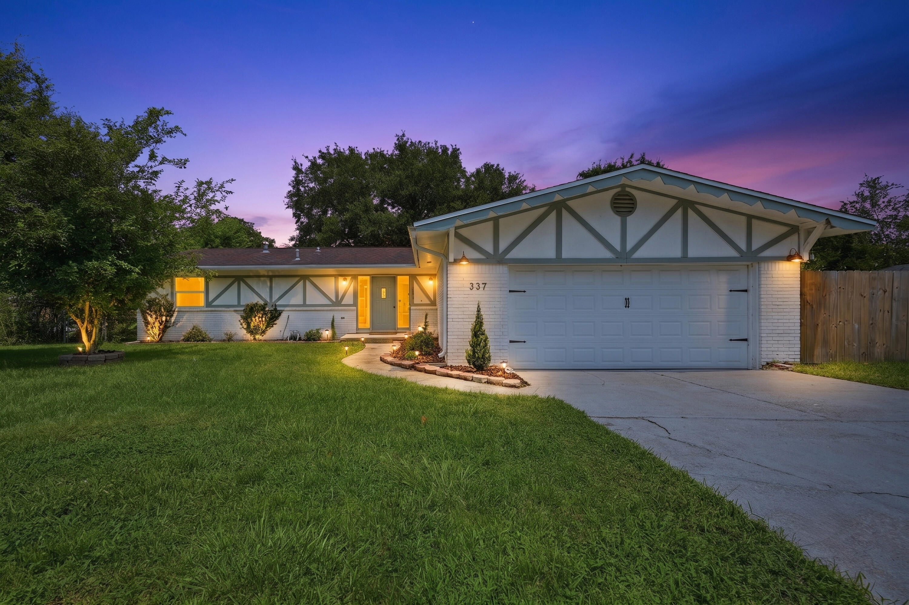 PINEDALE 1ST ADDN - Residential