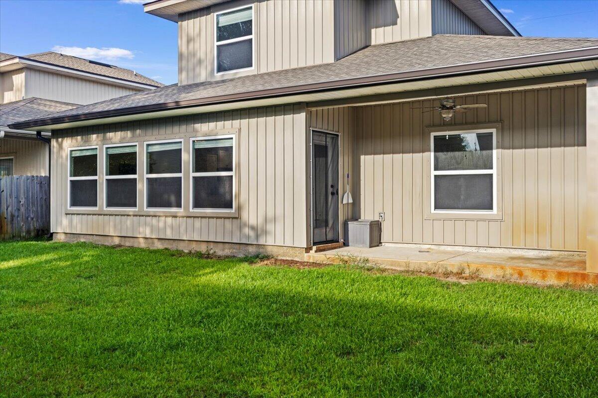 CRESCENT SHORES - Residential