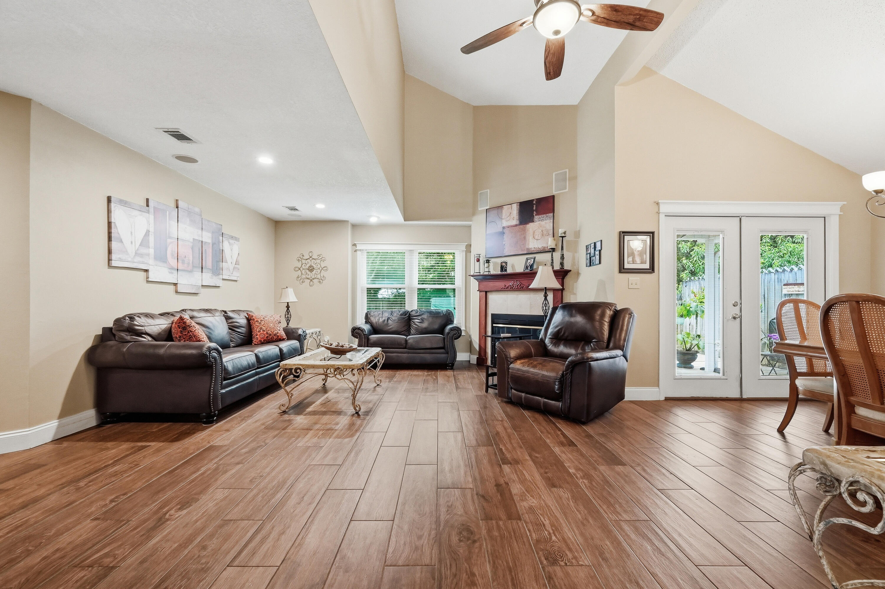 SHALIMAR PLACE - Residential
