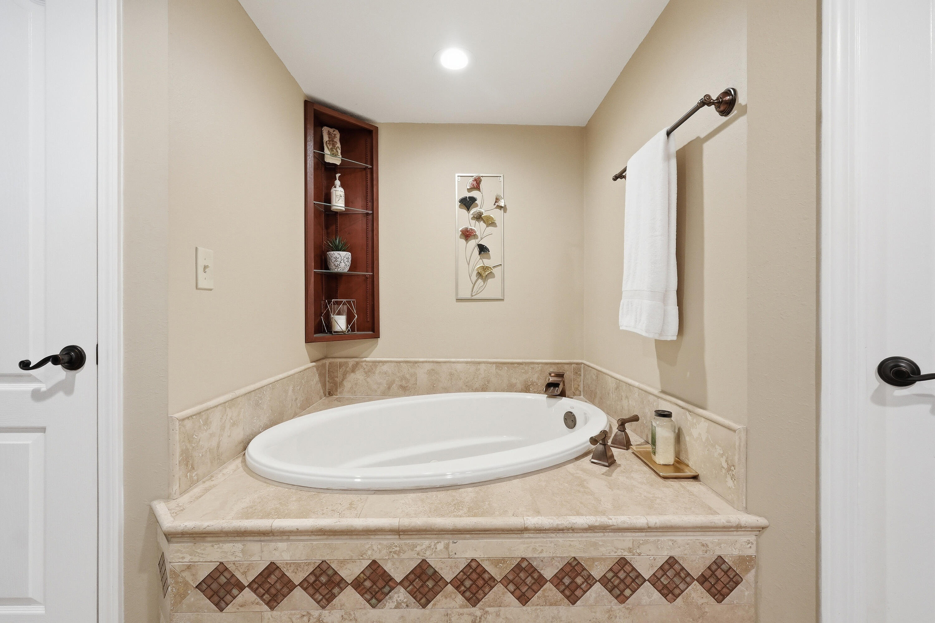 SHALIMAR PLACE - Residential