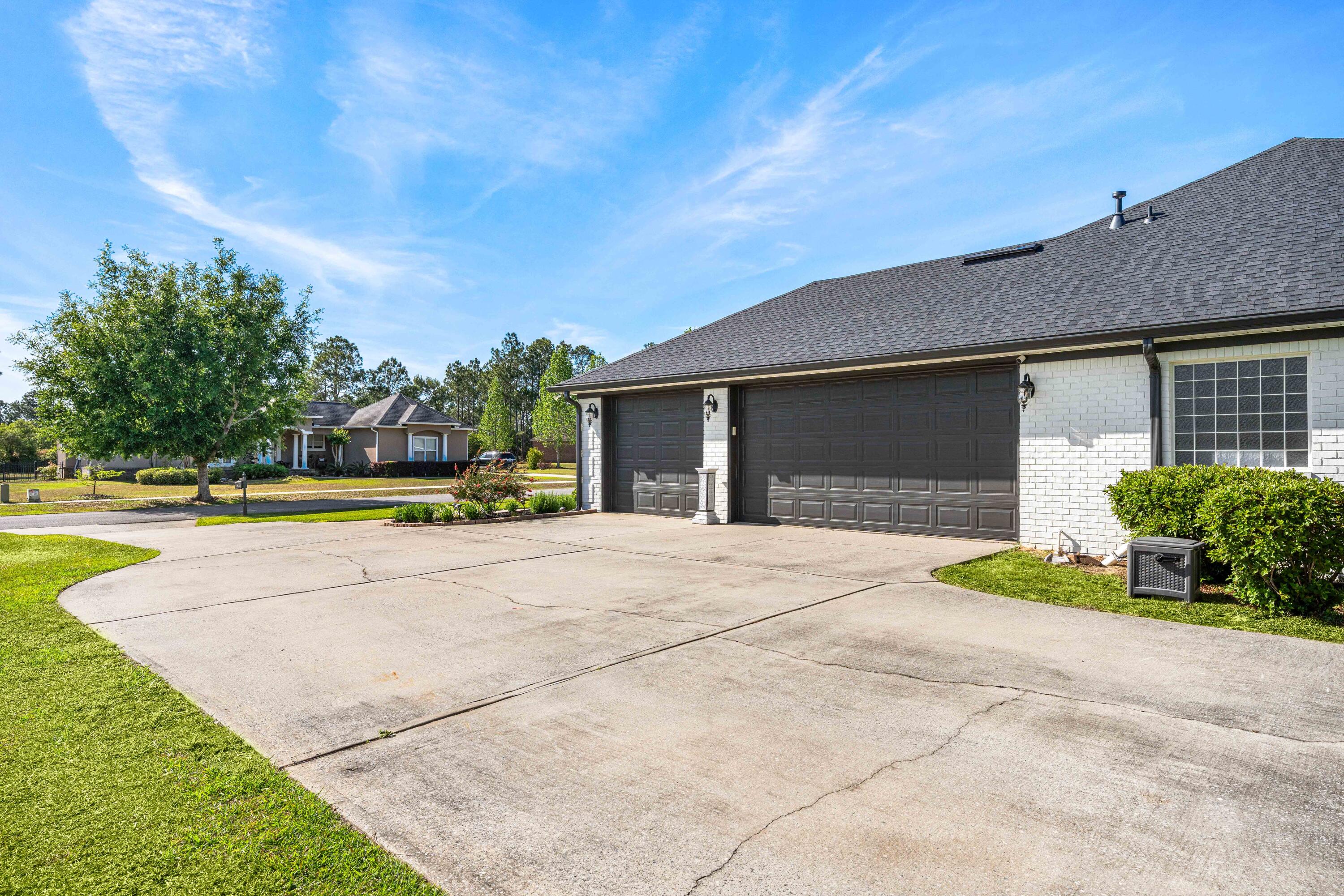 WINDSWEPT ESTATES - Residential