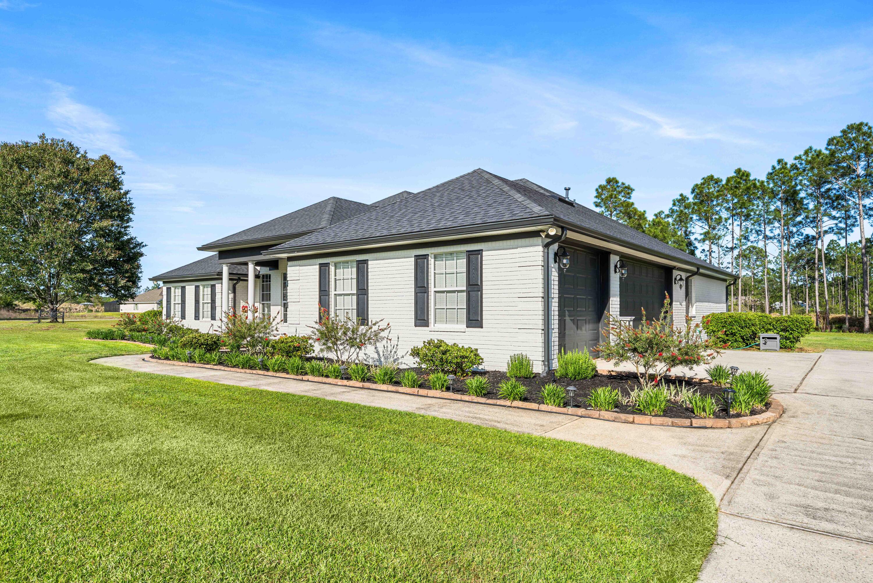 WINDSWEPT ESTATES - Residential