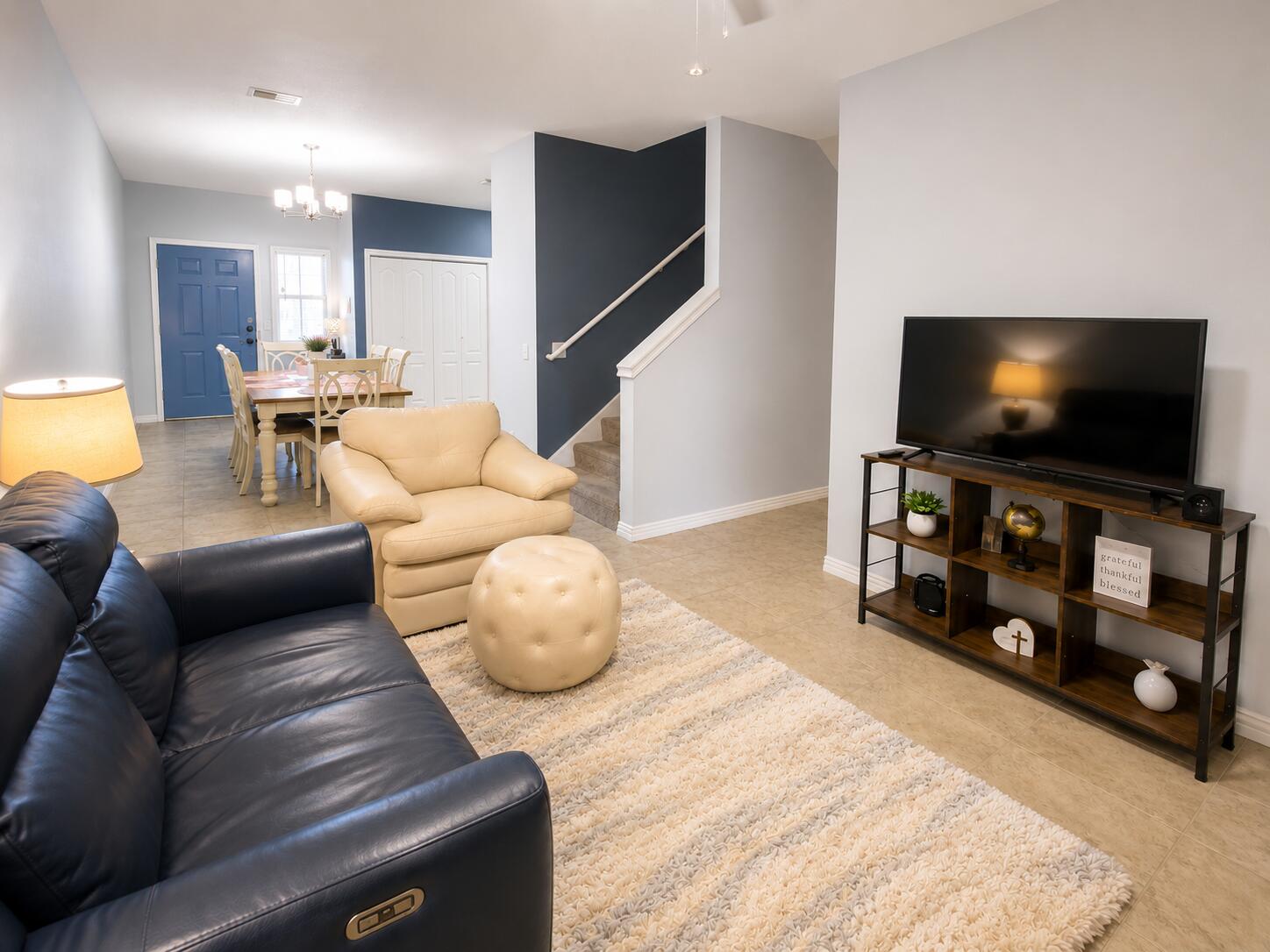 Dolphin Rd Condos - Residential