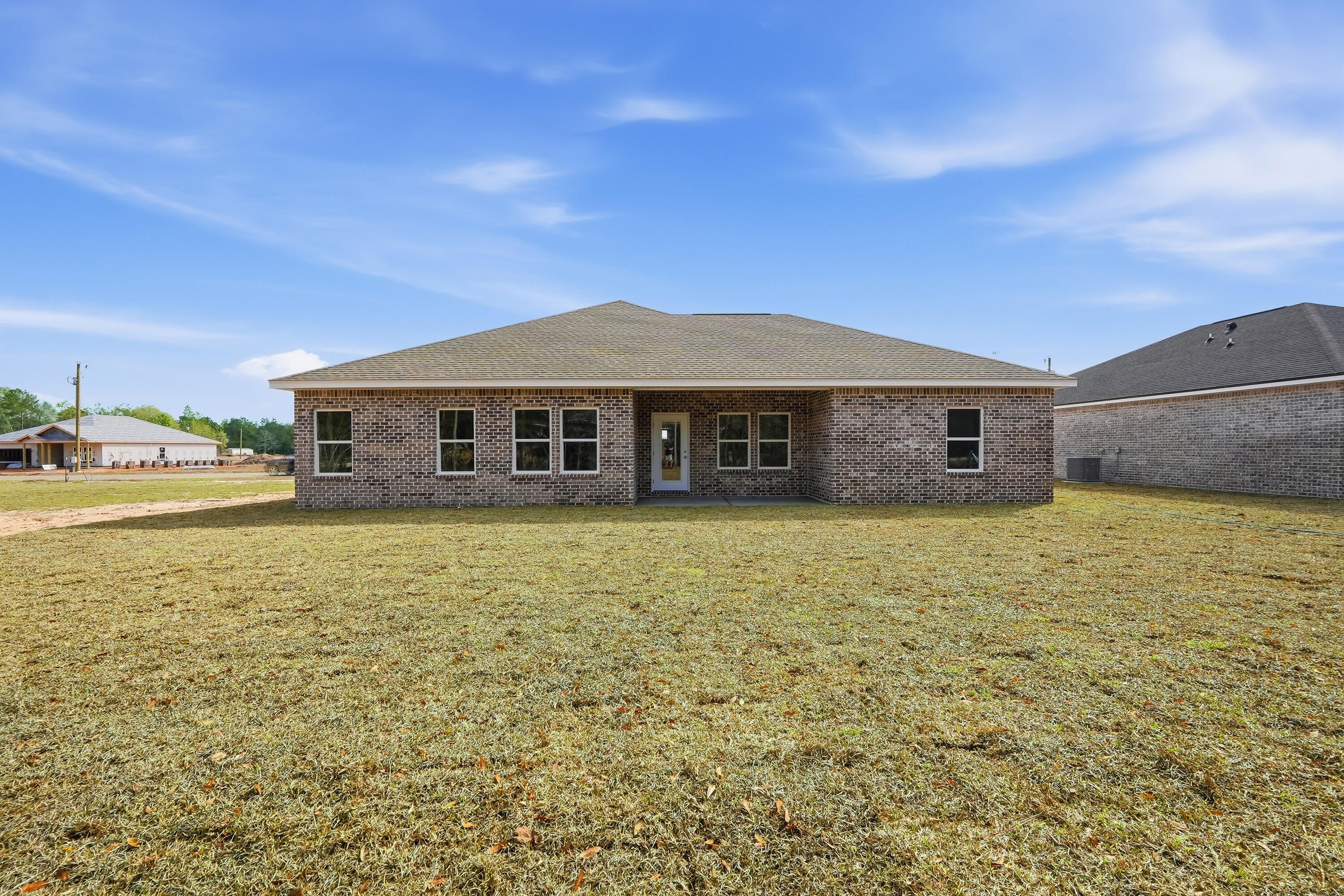 SOUTHERN CHARM - Residential