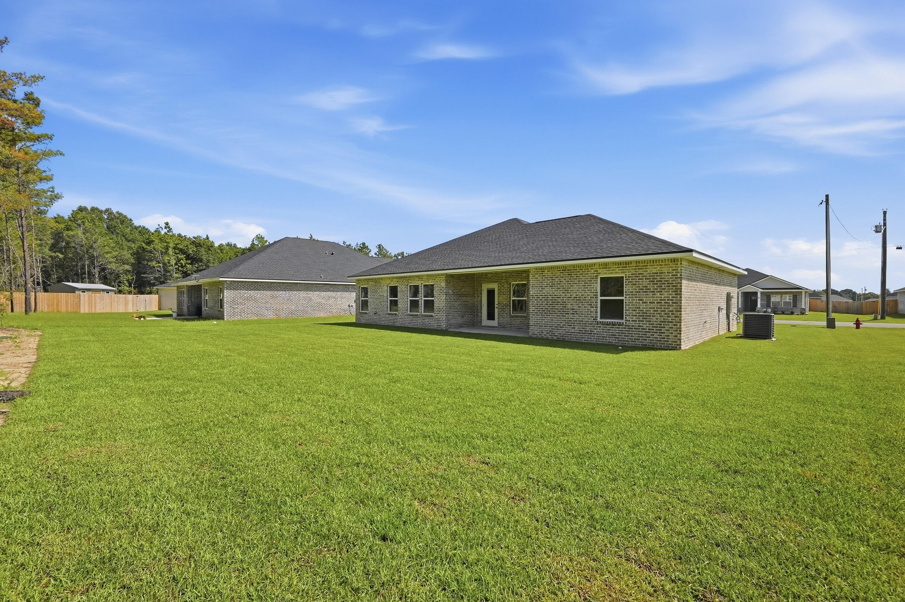 SOUTHERN CHARM - Residential