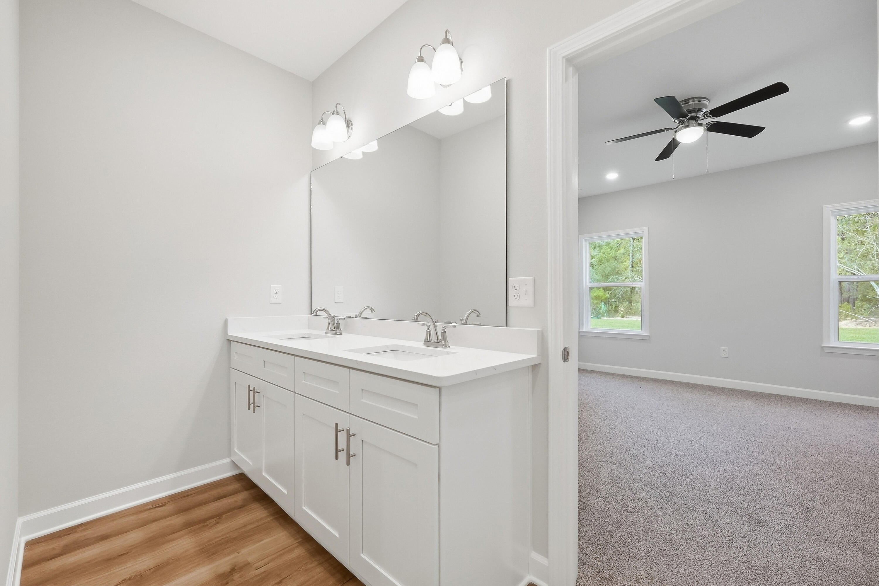 SOUTHERN CHARM - Residential