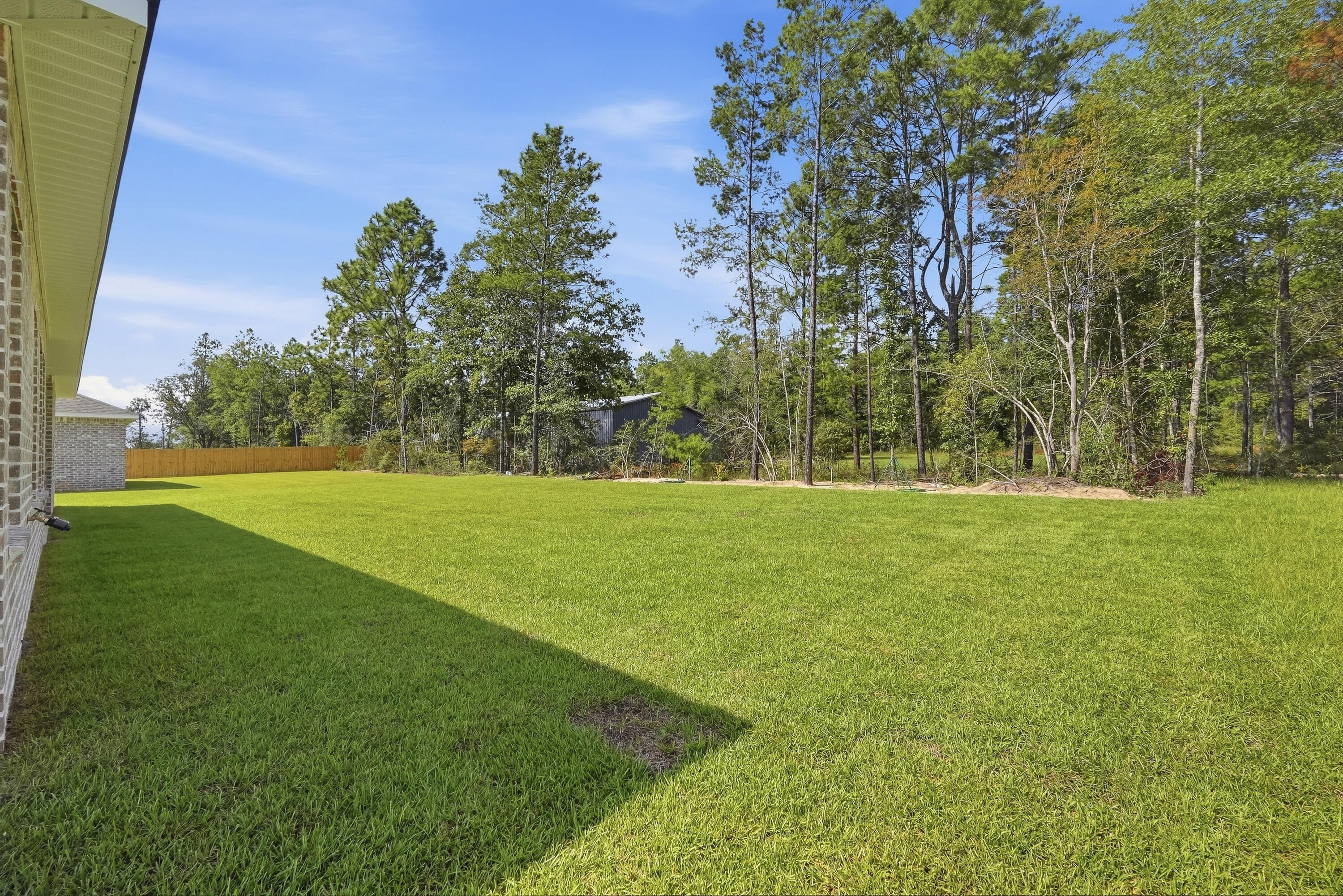 SOUTHERN CHARM - Residential
