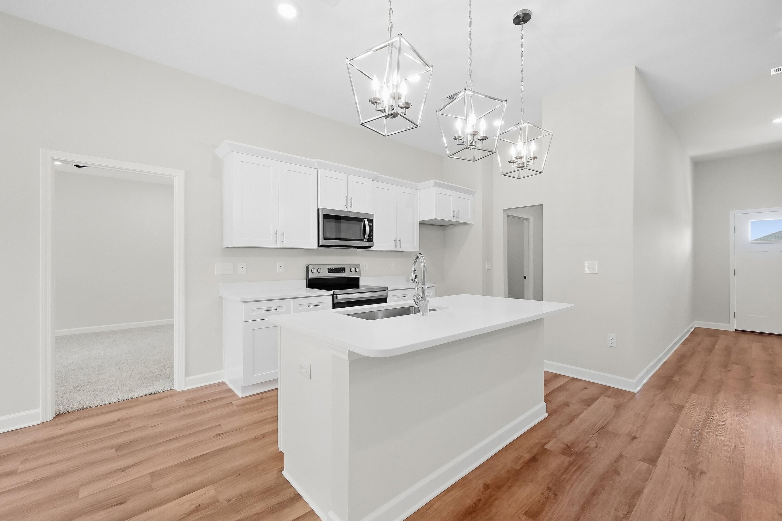 SOUTHERN CHARM - Residential