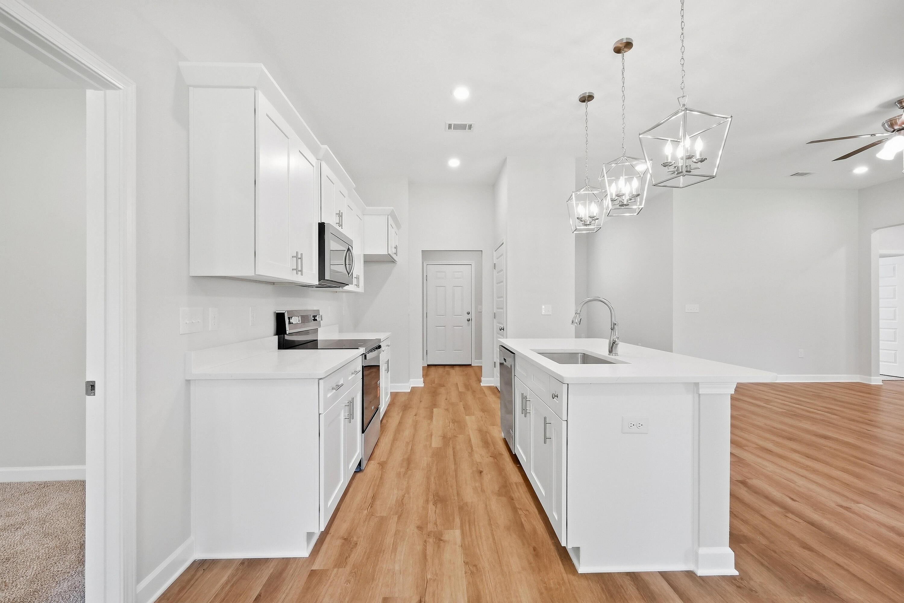 SOUTHERN CHARM - Residential