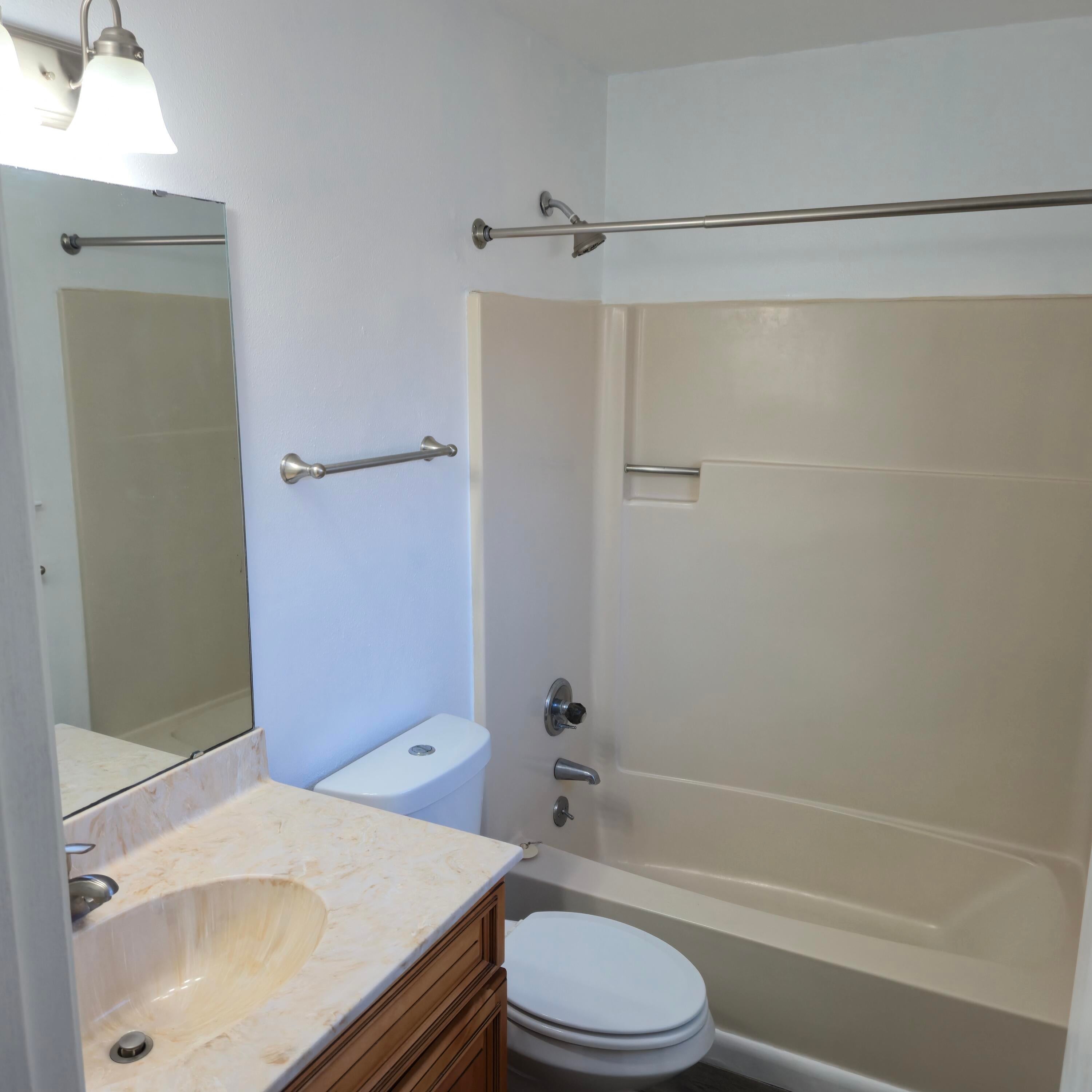 SHALIMAR - Residential Lease