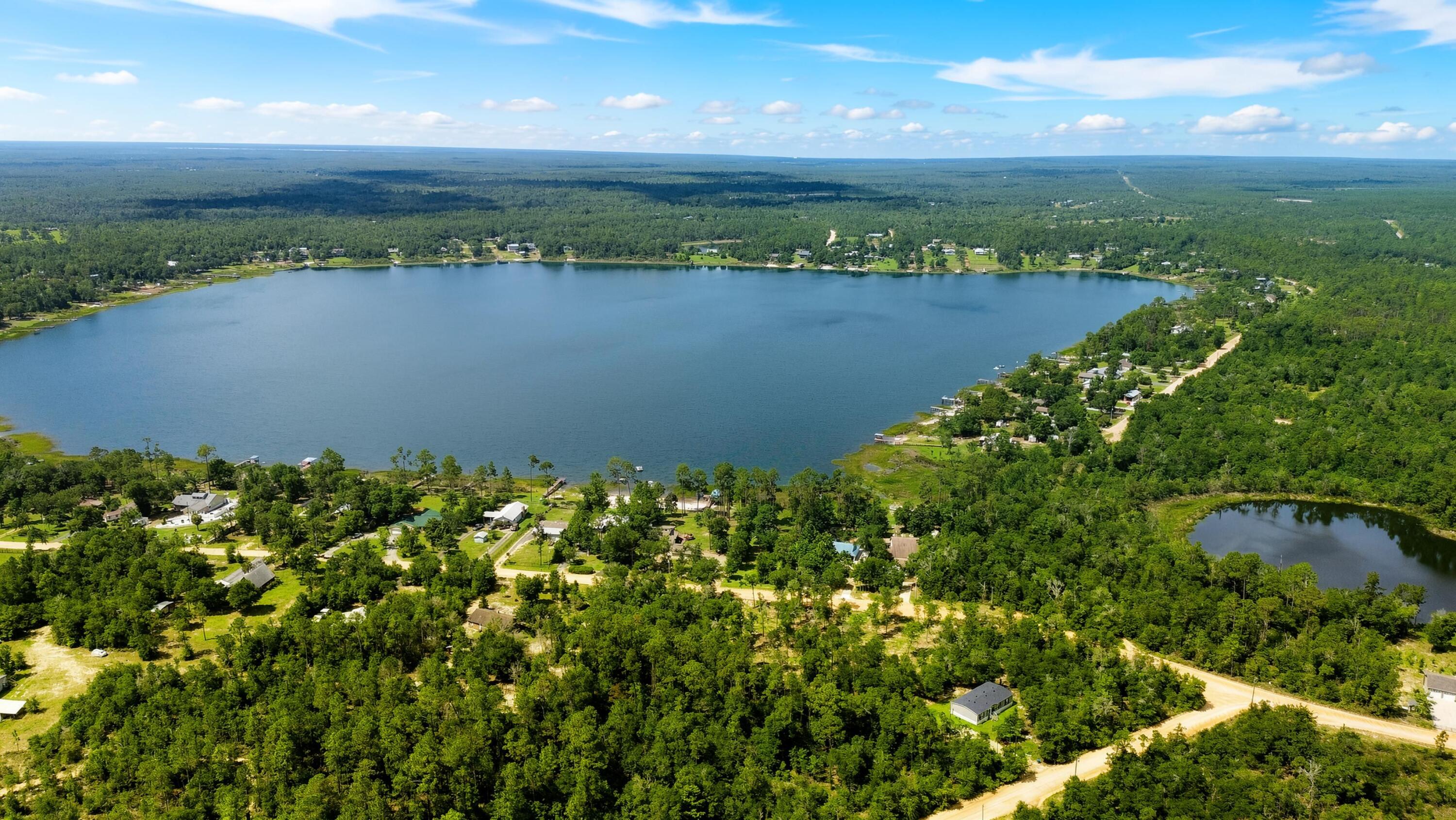 NO RECORDED SUBDIVISION - Land