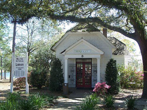 OAKWOOD HILLS UNIT 1 - Residential