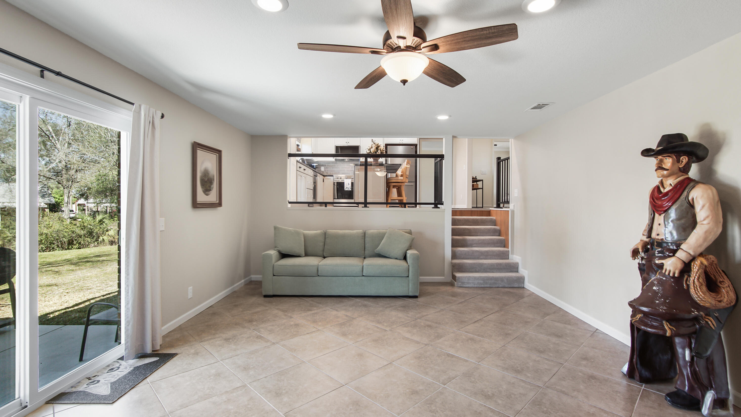 DEERPOINT ESTATES - Residential