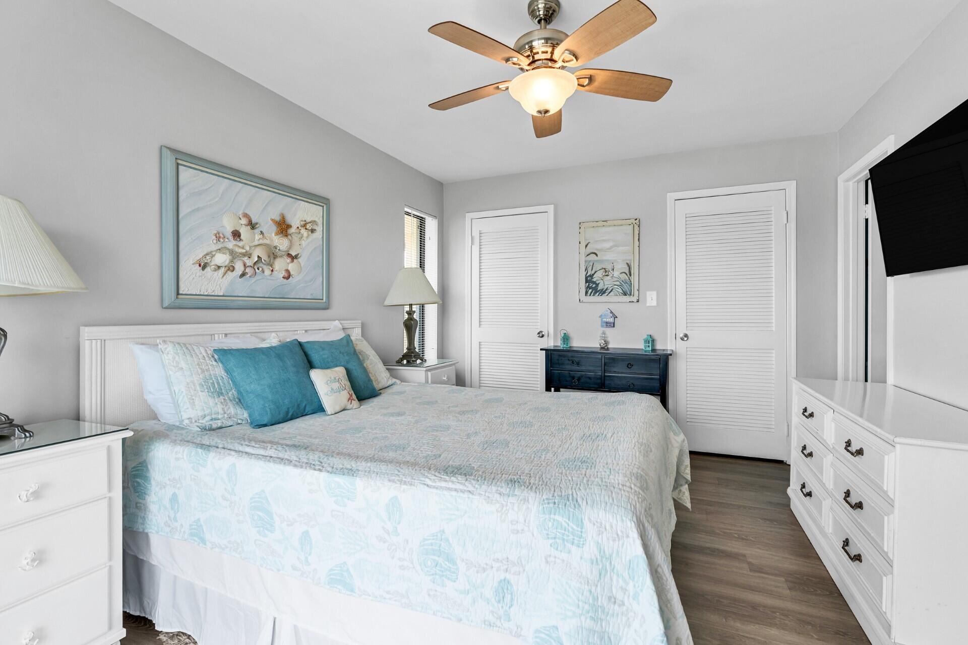 SANDPRINTS CONDO - Residential Lease