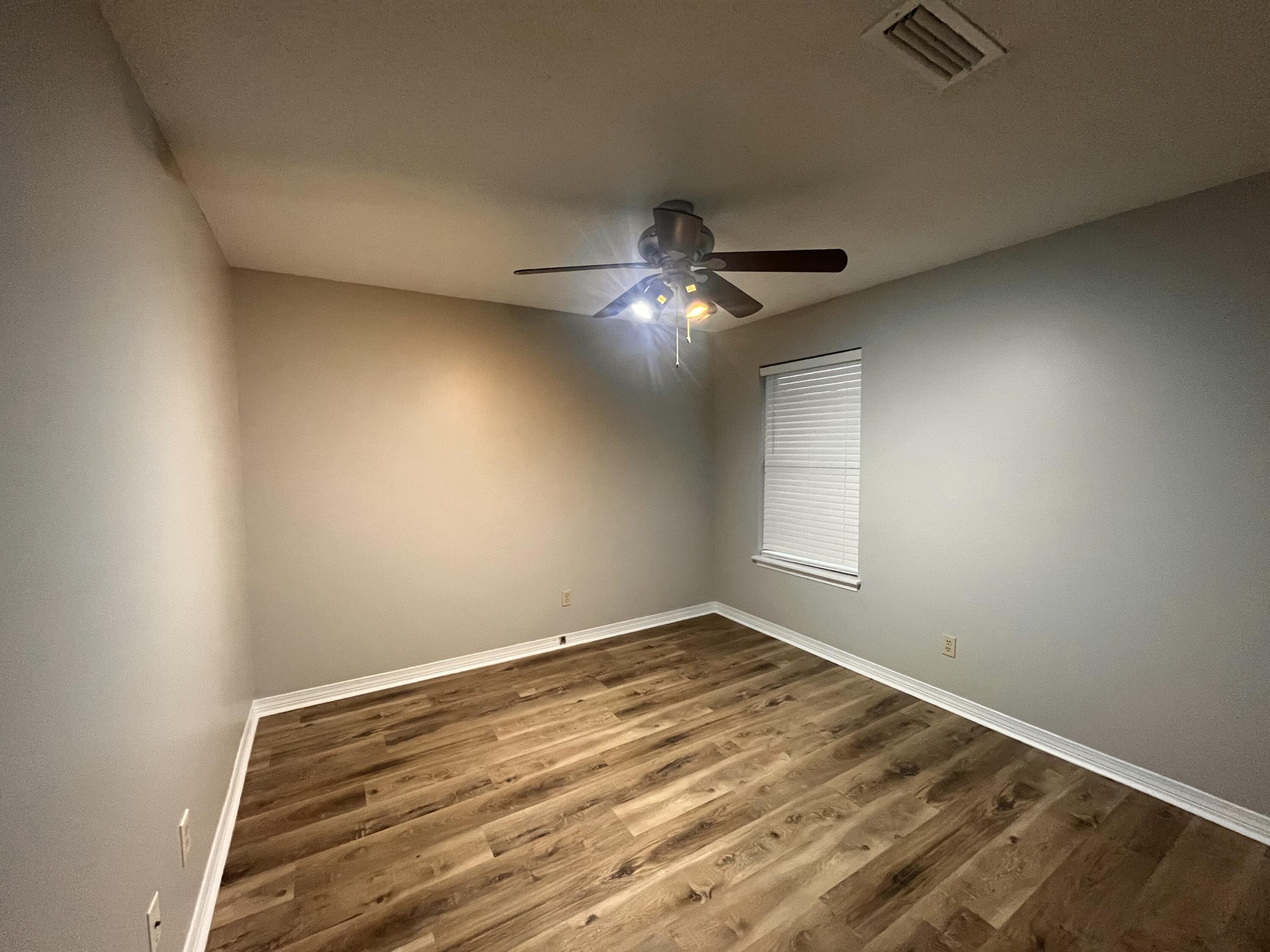 FAIRWOOD PH 1 - Residential Lease