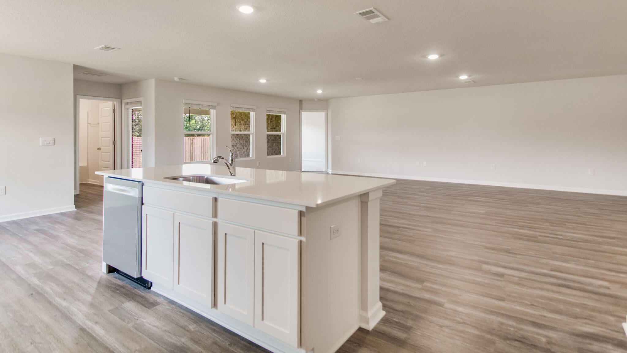 PLANTATION WOODS - Residential
