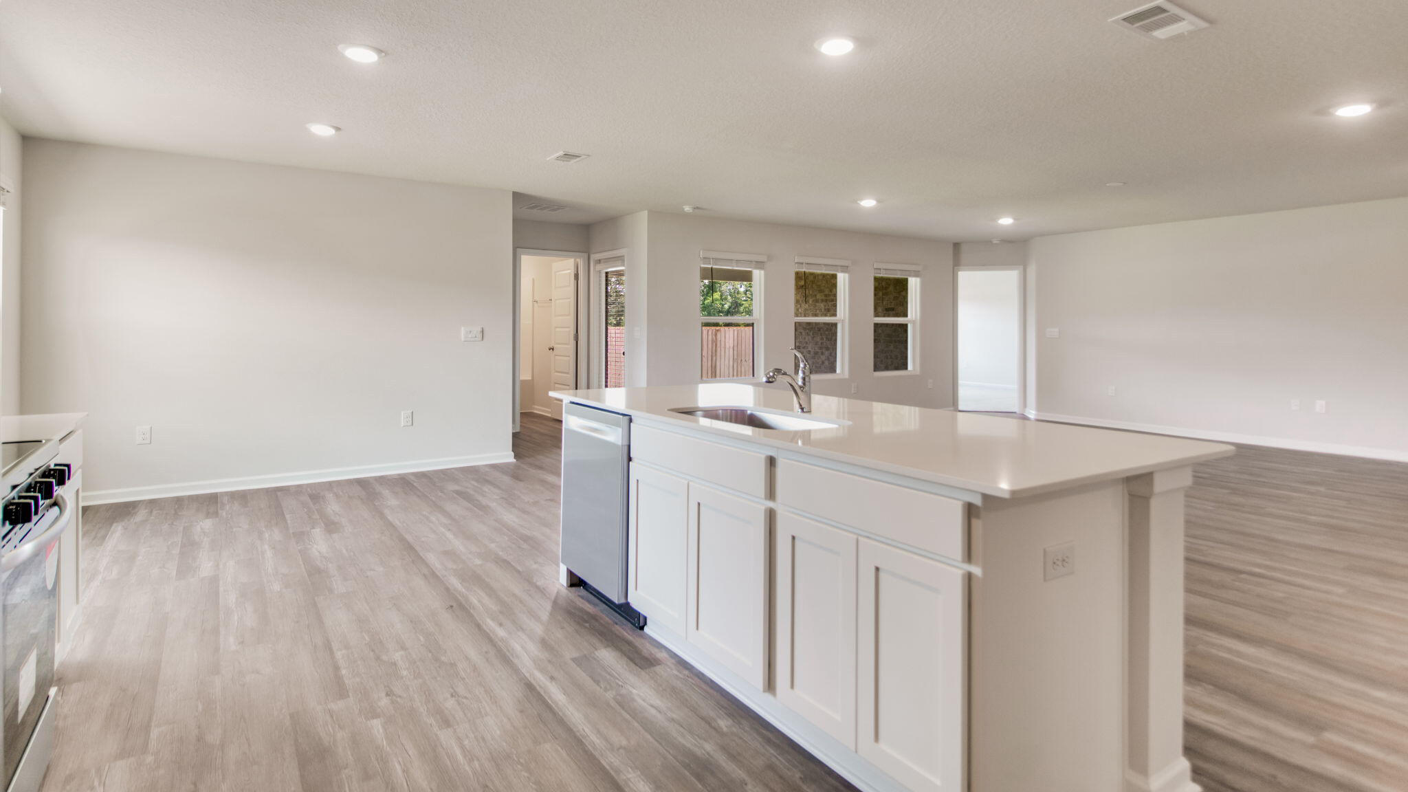 PLANTATION WOODS - Residential