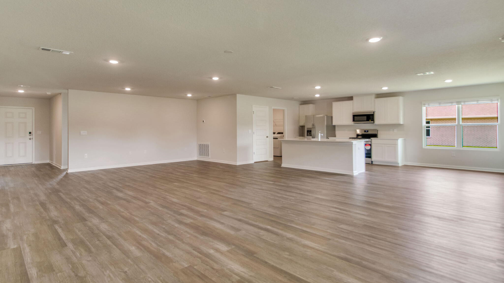 PLANTATION WOODS - Residential