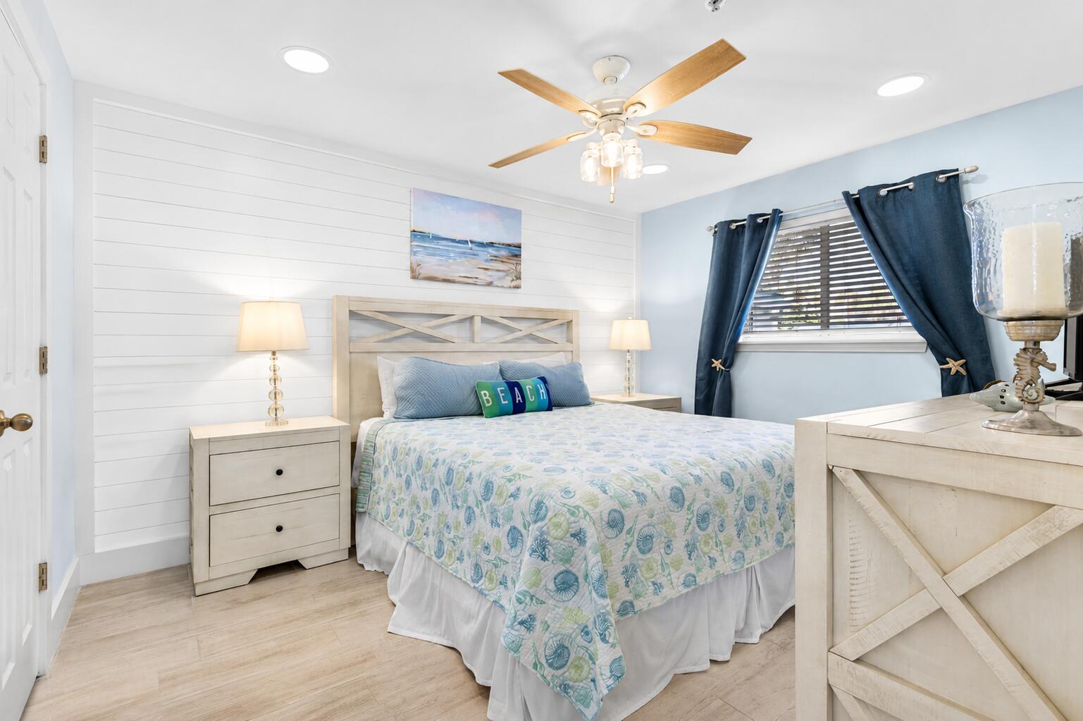 CRYSTAL SANDS CONDO - Residential