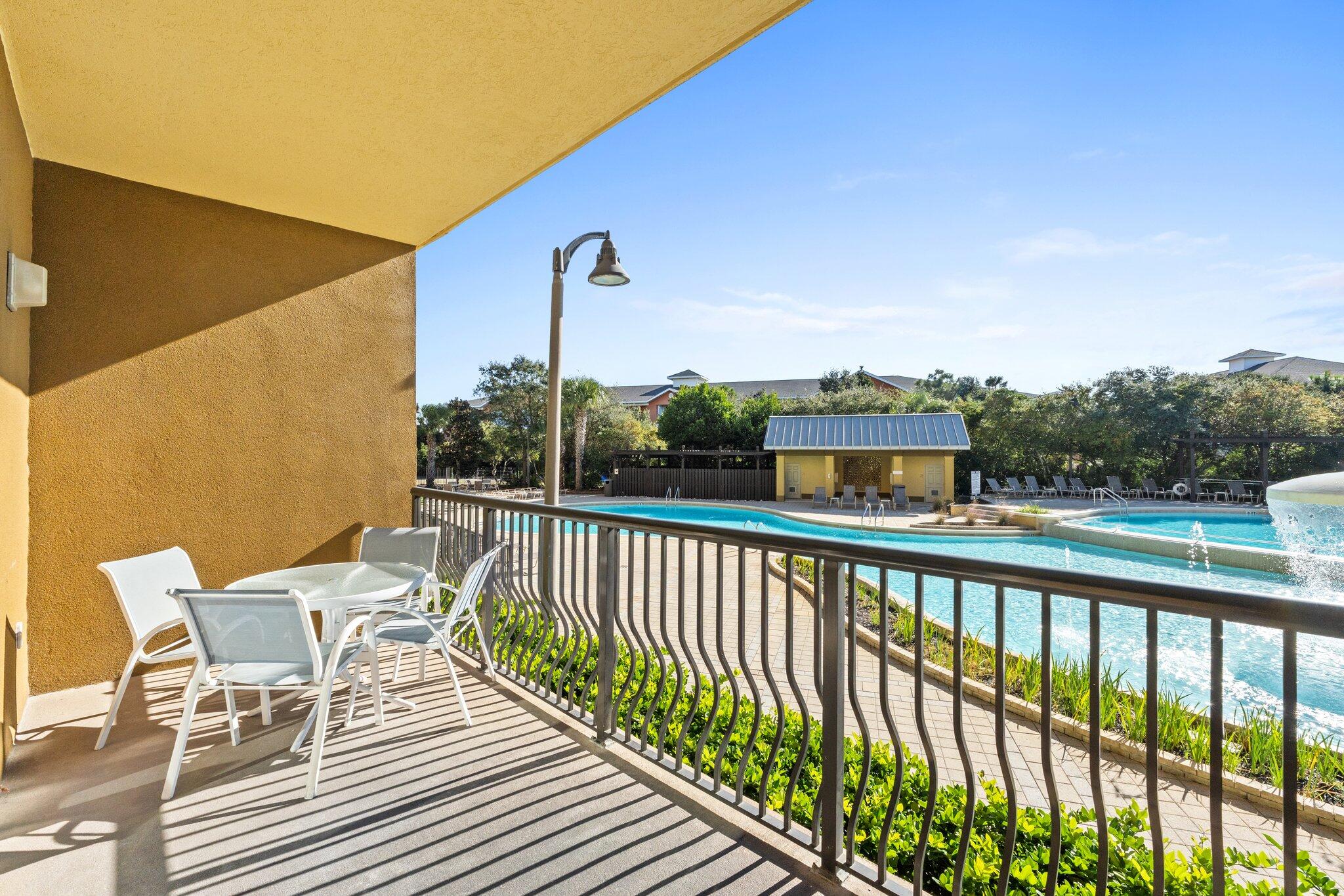 BEACH RESORT - Residential