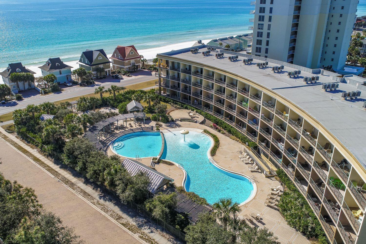 BEACH RESORT - Residential