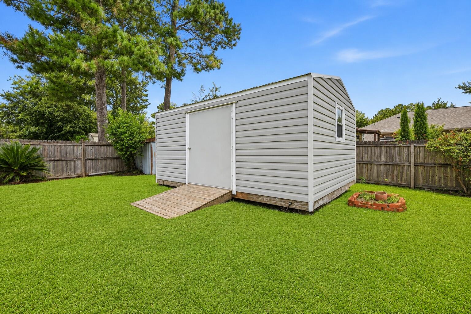 Wind Meadows - Residential