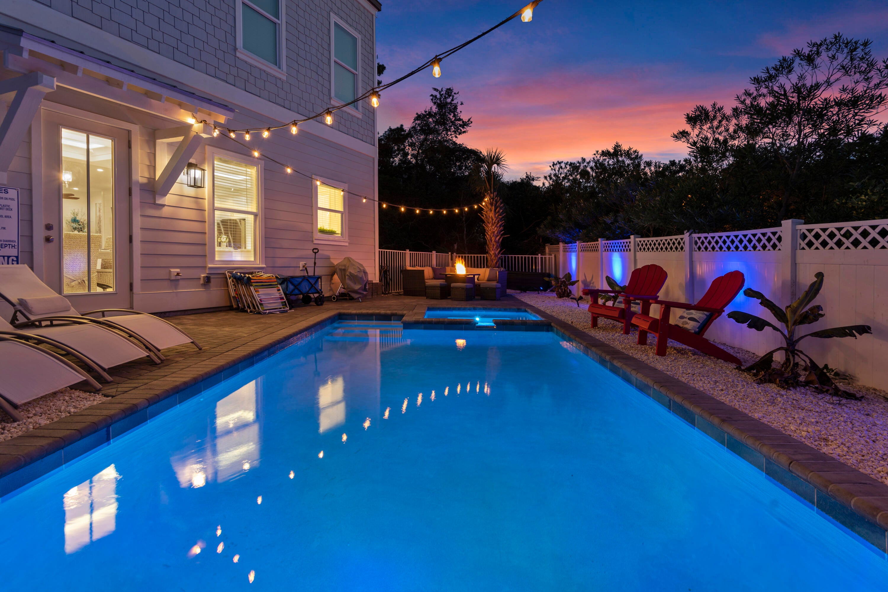 EMERALD WATERS VILLAGE - Residential