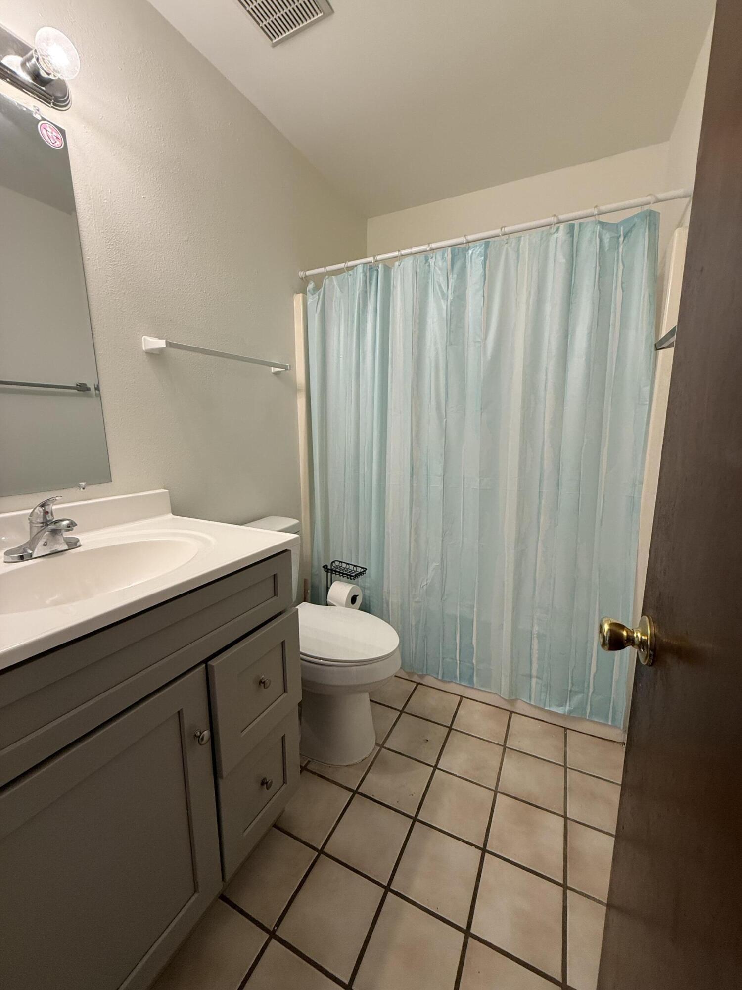 LANDVIEW ESTATES - Residential Lease