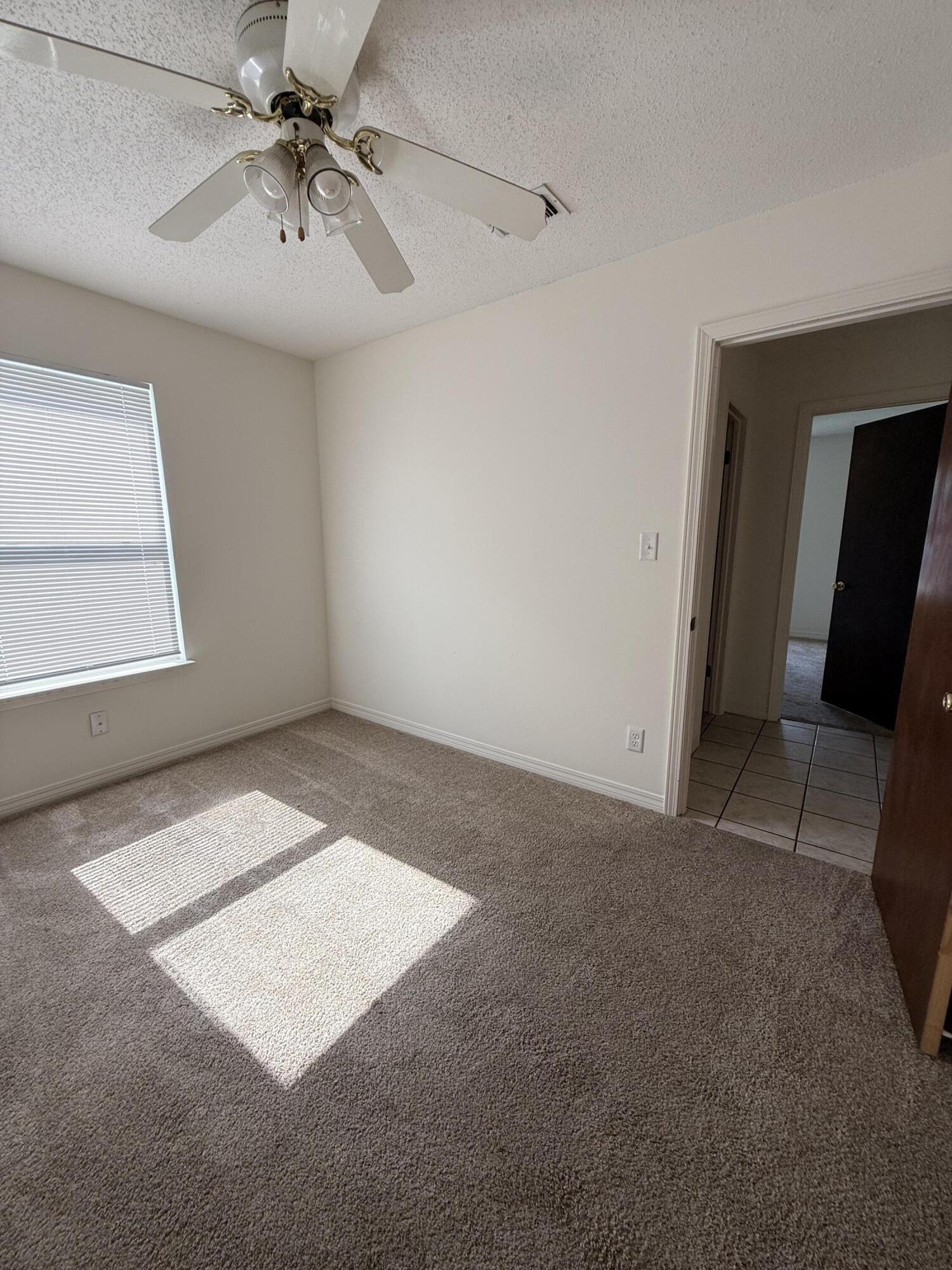 LANDVIEW ESTATES - Residential Lease
