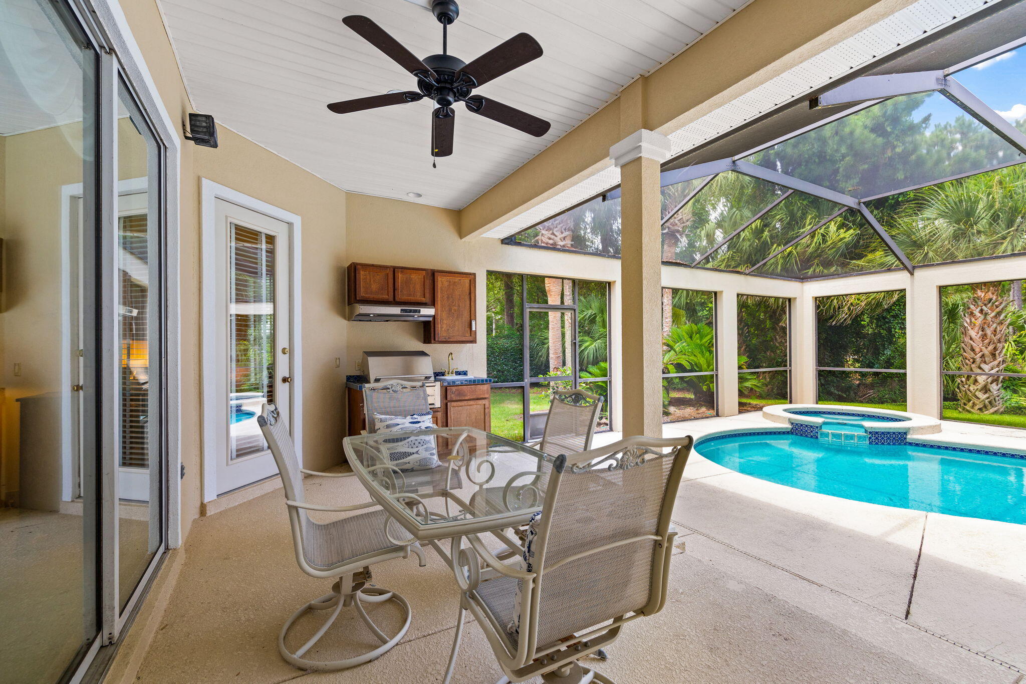 REGATTA BAY - Residential